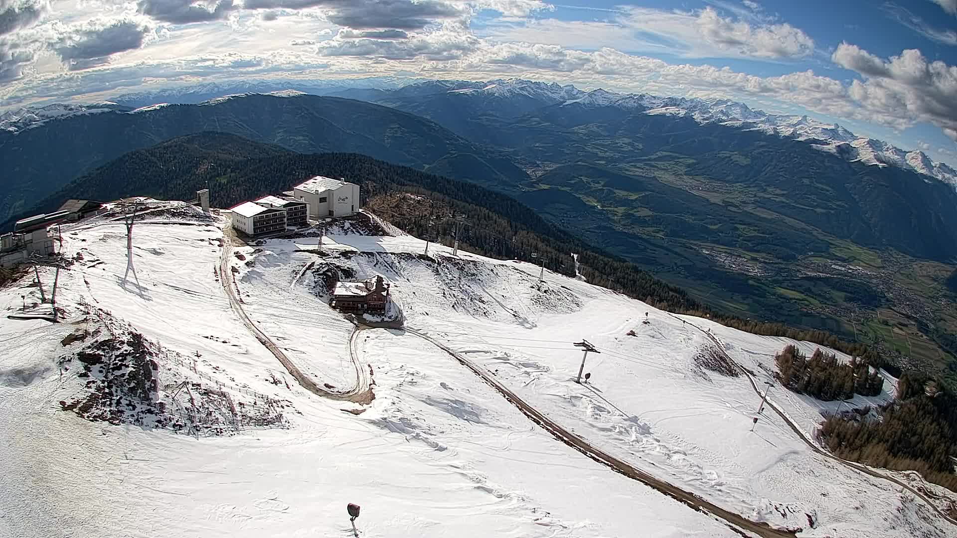 Kronplatz peak Ski resort | view to Bruneck