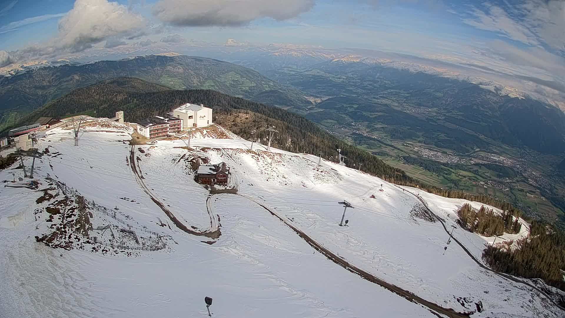 Skigebiet Kronplatz Gipfel | Blick auf Bruneck
