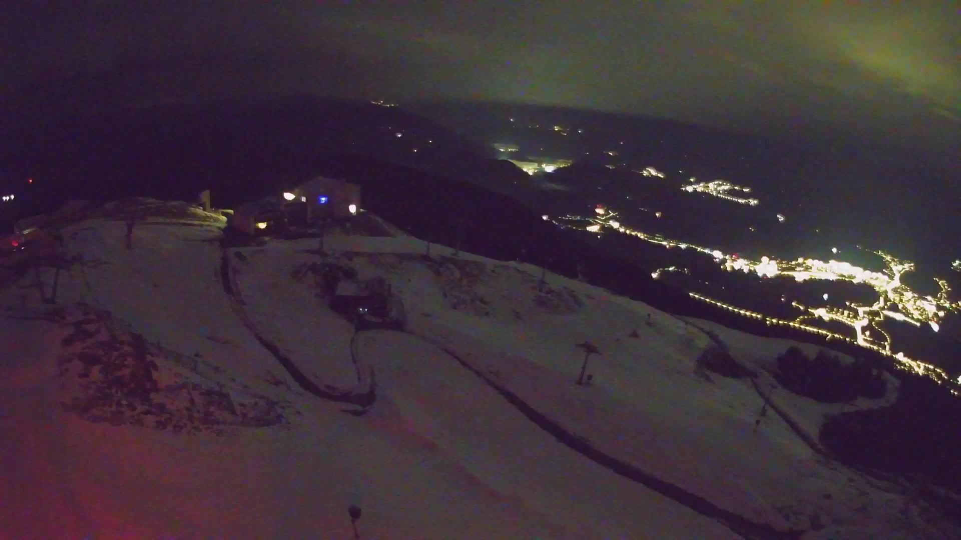 Kronplatz peak Ski resort | view to Bruneck