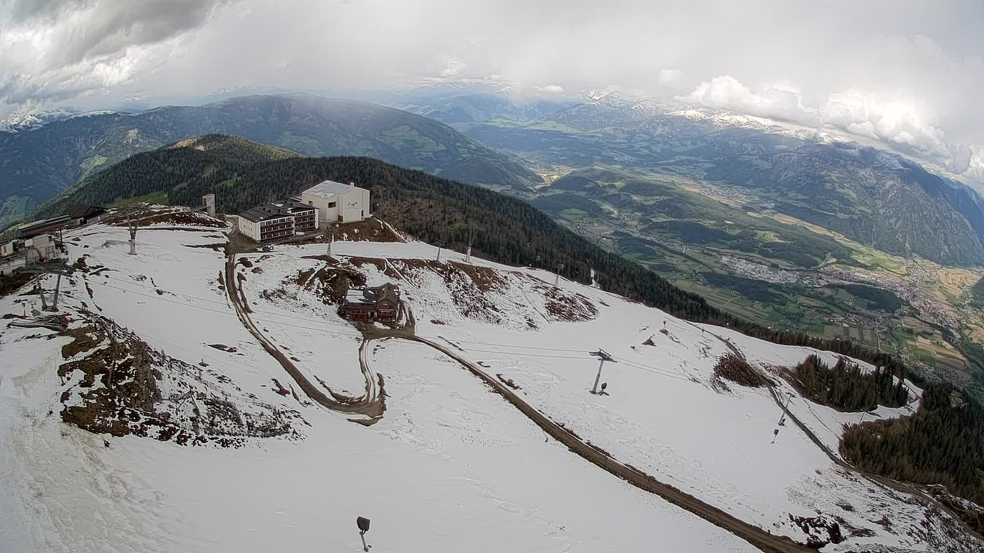Smučišče Kronplatz – vrh | pogled na Bruneck