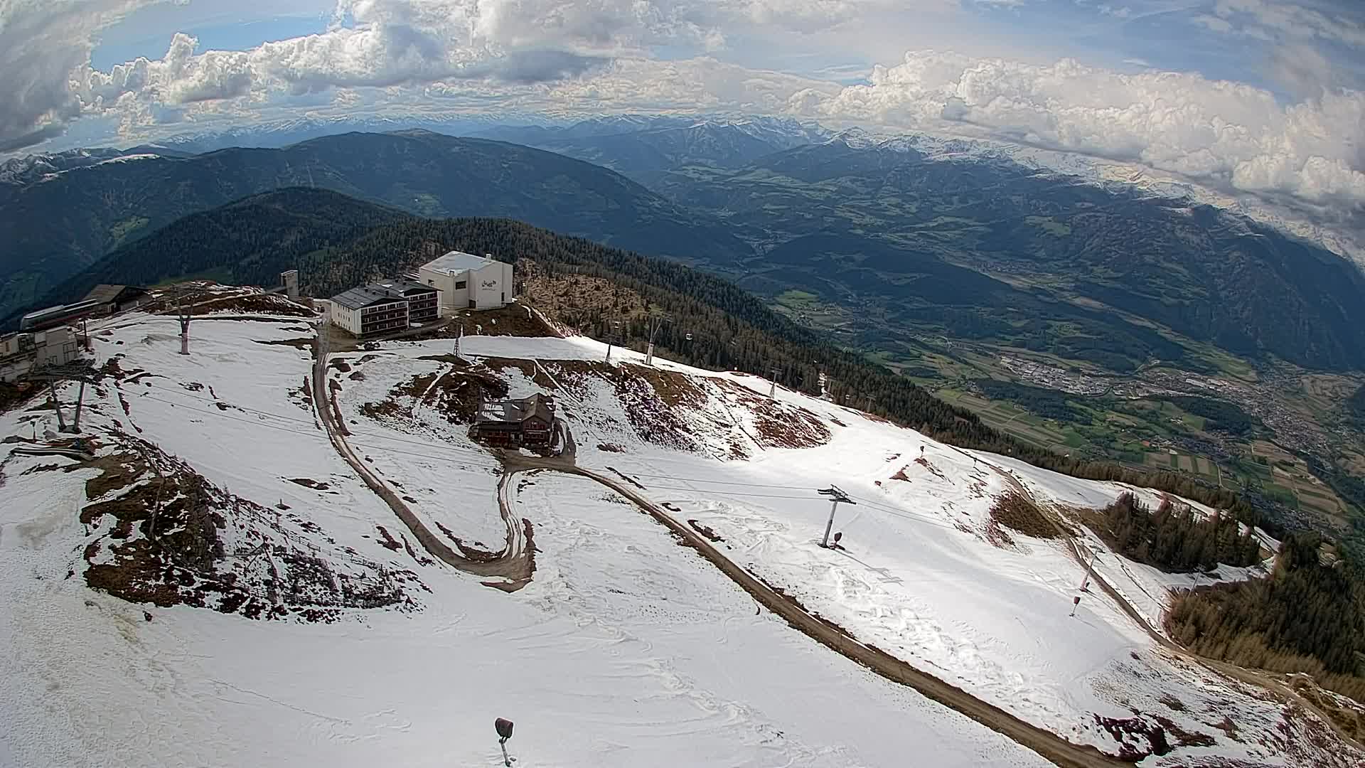 Skigebiet Kronplatz Gipfel | Blick auf Bruneck