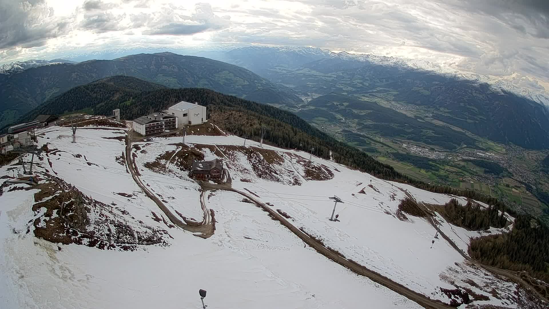 Smučišče Kronplatz – vrh | pogled na Bruneck