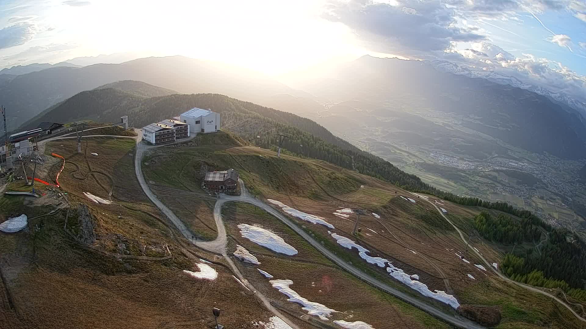 Stazione sciistica di Plan de Corones | vista su Brunico