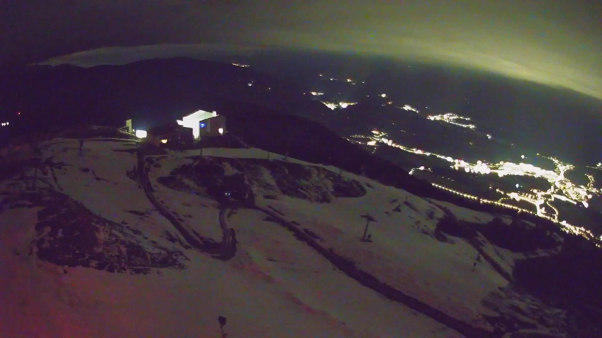 Kronplatz peak Ski resort | view to Bruneck