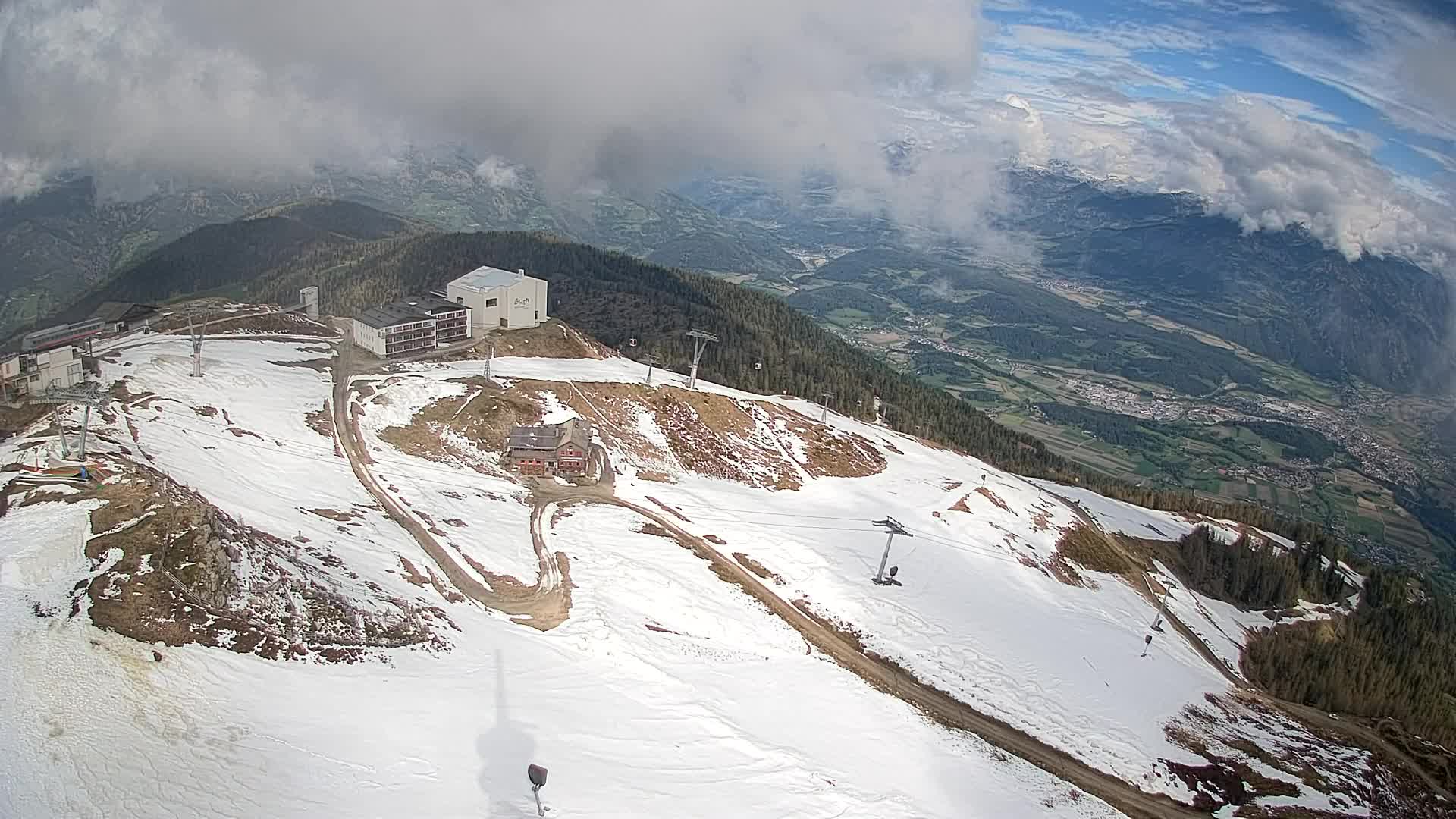 Smučišče Kronplatz – vrh | pogled na Bruneck