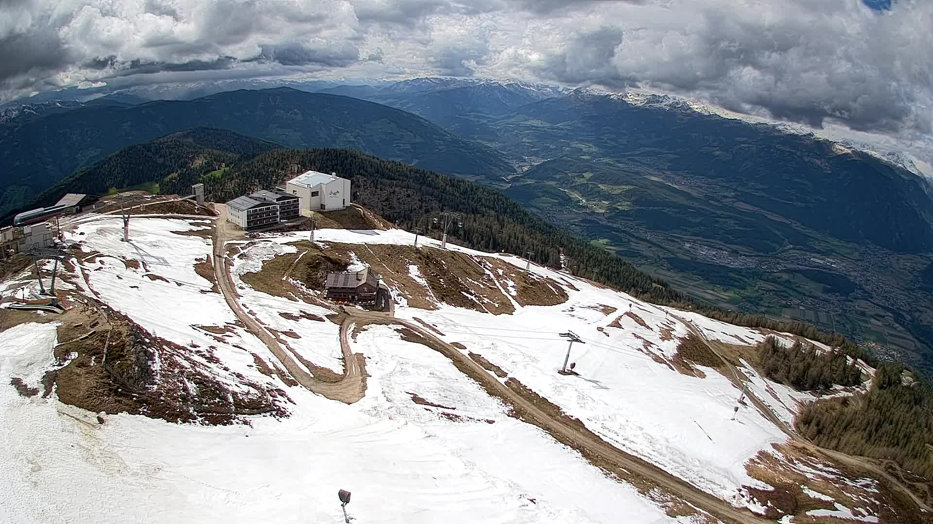 Kronplatz peak Ski resort | view to Bruneck