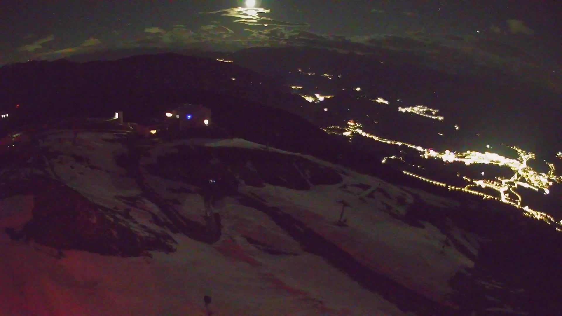 Kronplatz peak Ski resort | view to Bruneck