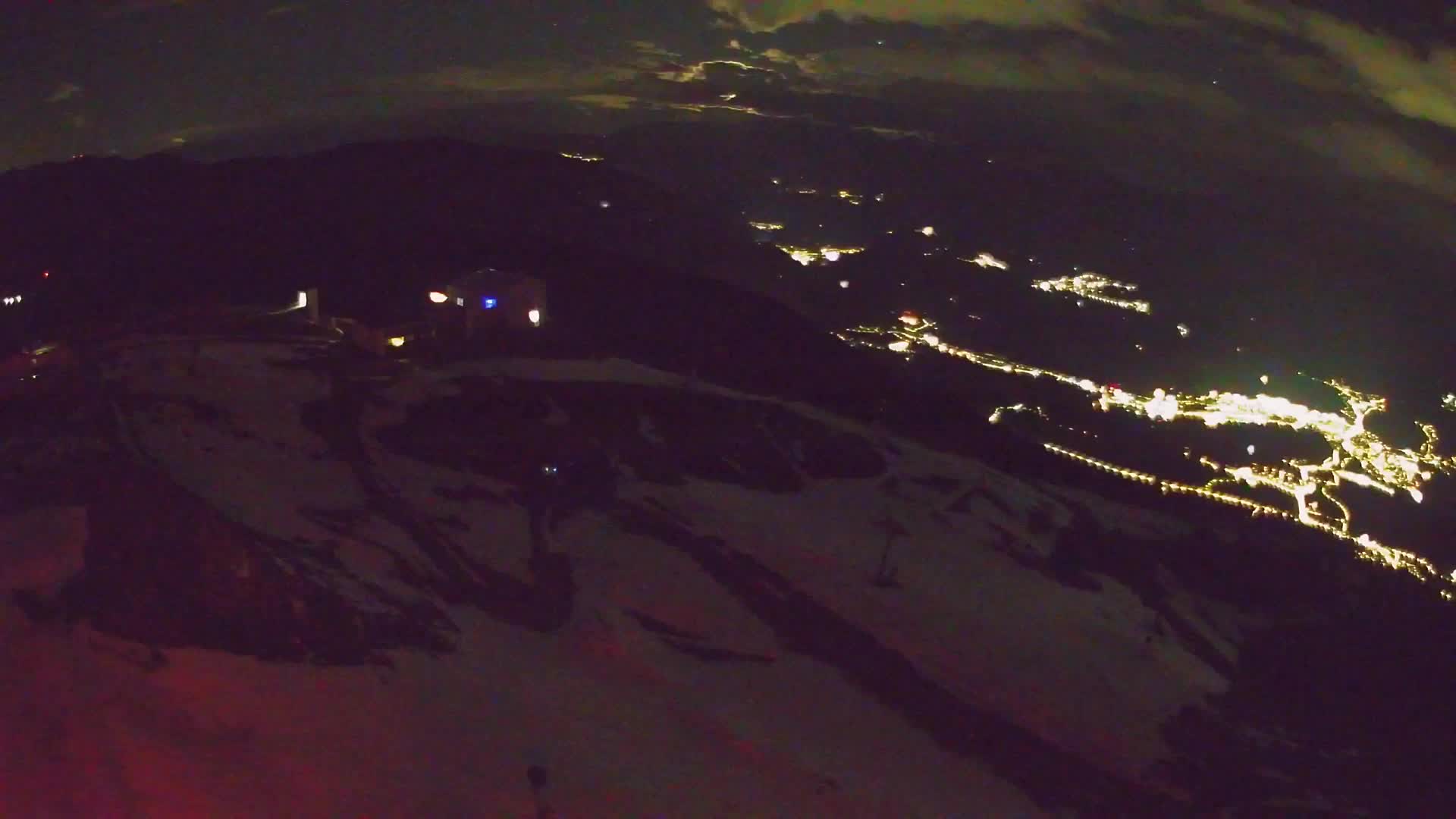 Skigebiet Kronplatz Gipfel | Blick auf Bruneck