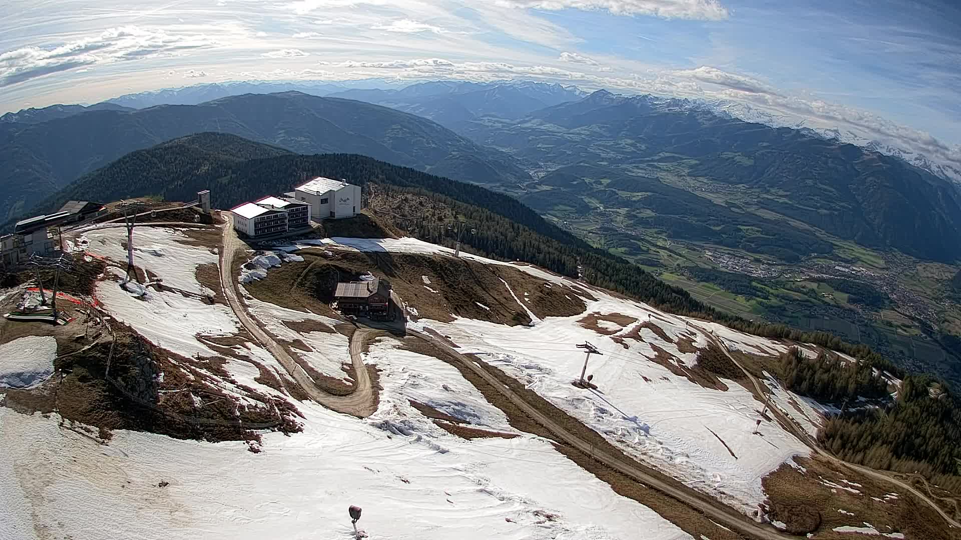 Skigebiet Kronplatz Gipfel | Blick auf Bruneck