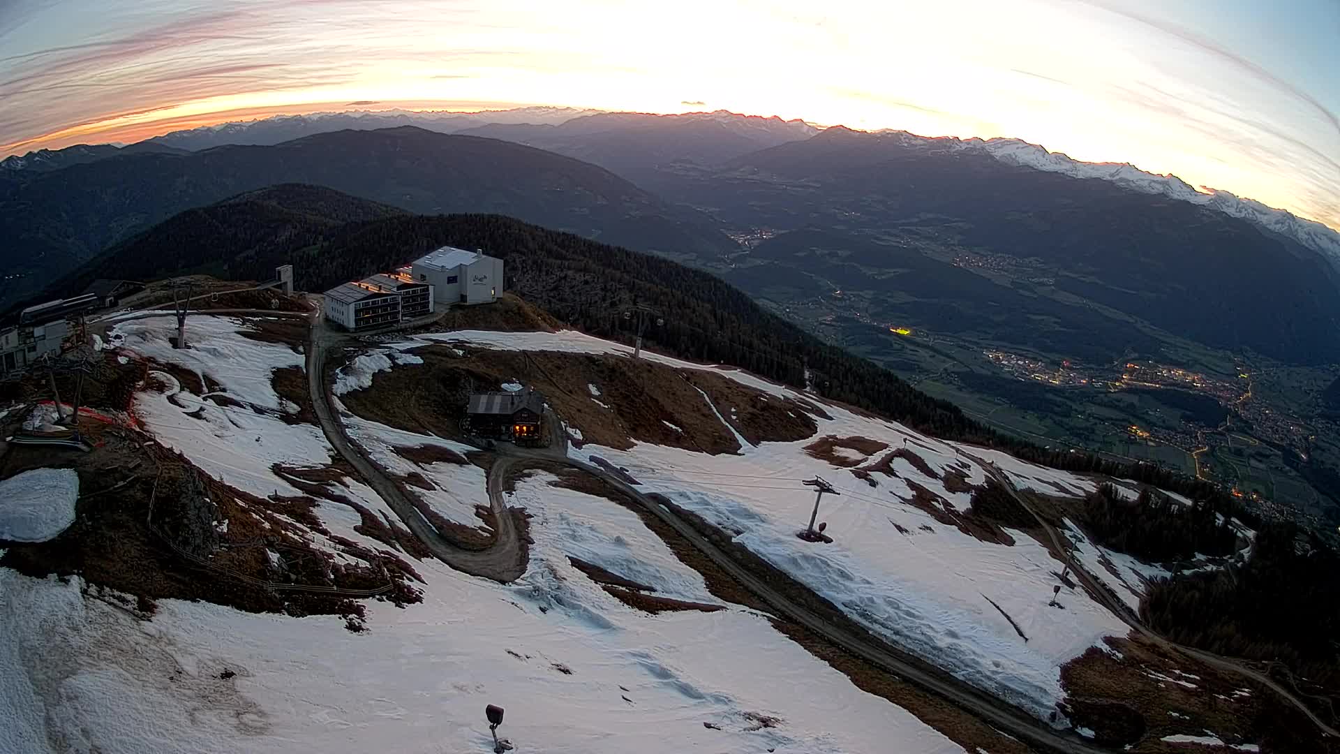Smučišče Kronplatz – vrh | pogled na Bruneck