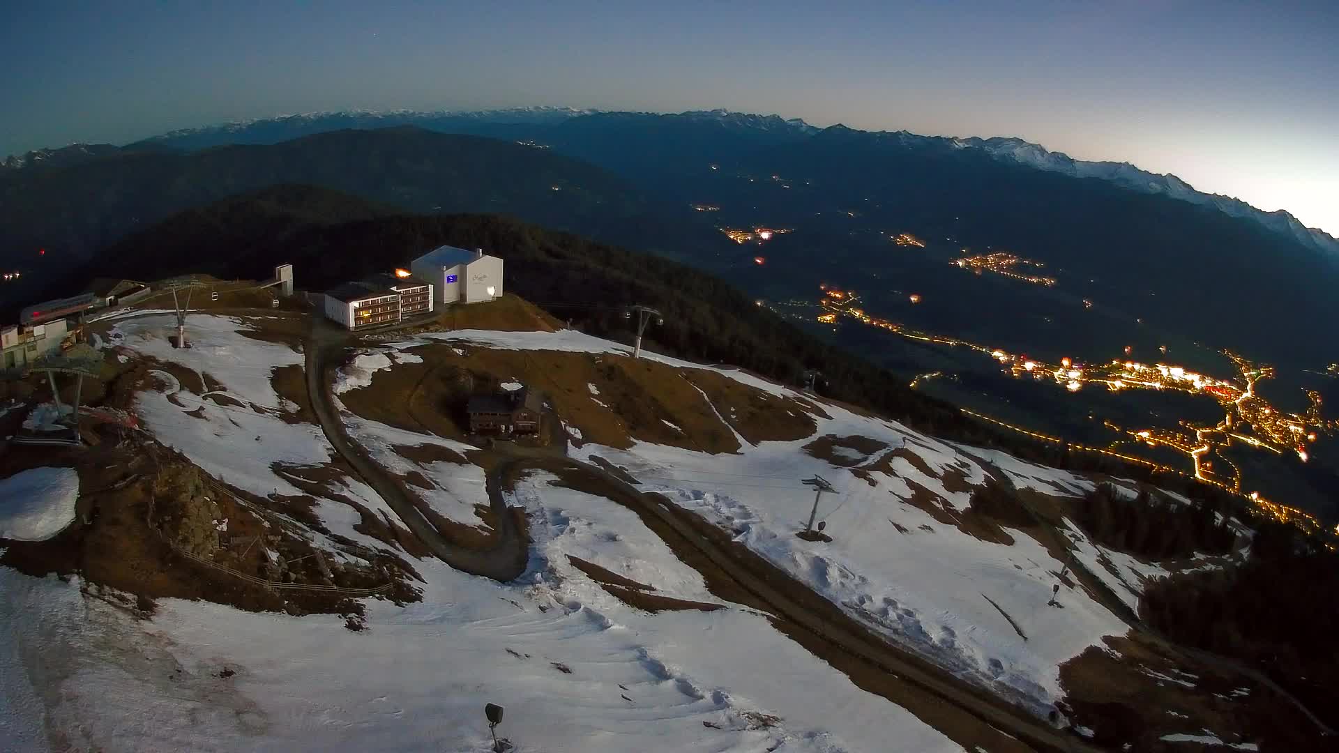 Smučišče Kronplatz – vrh | pogled na Bruneck
