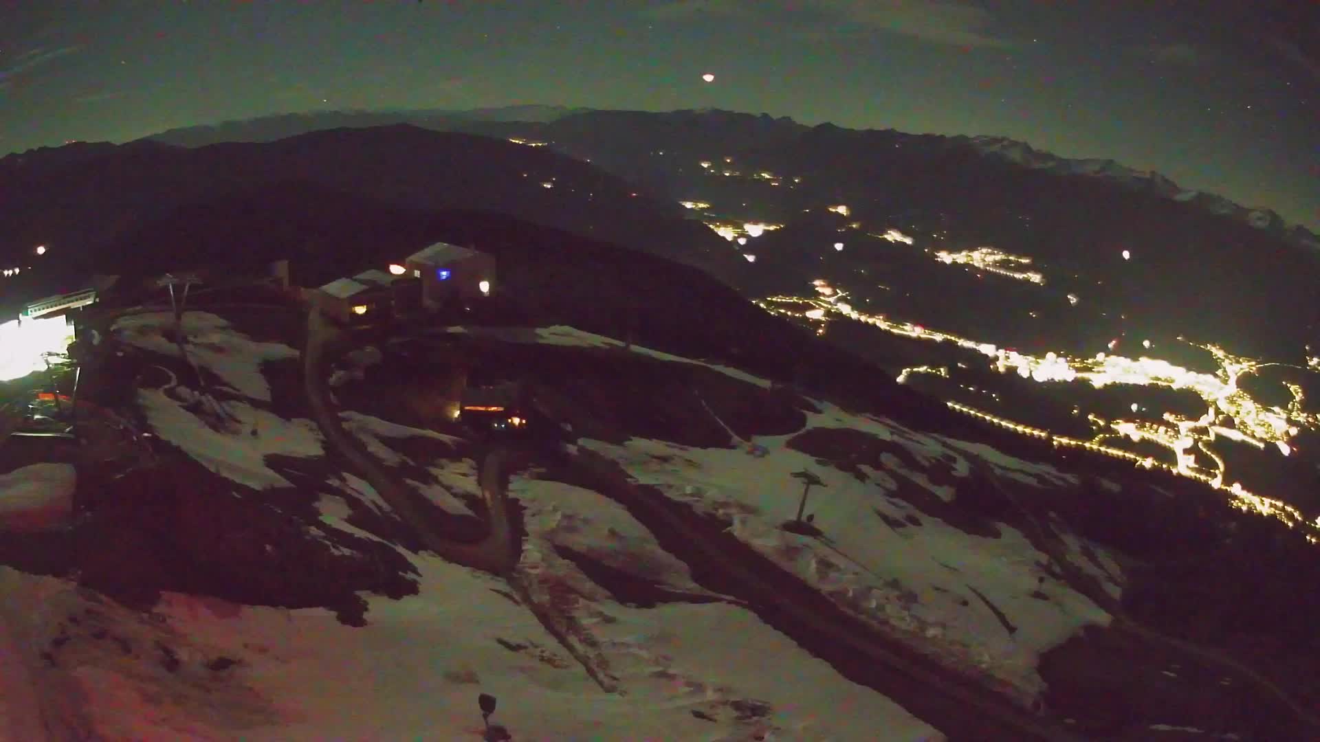 Kronplatz peak Ski resort | view to Bruneck