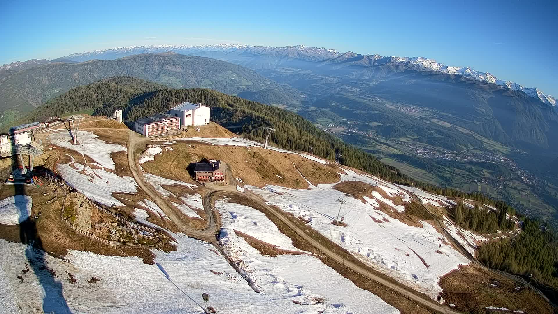 Station de ski Kronplatz sommet | vue sur Brunico