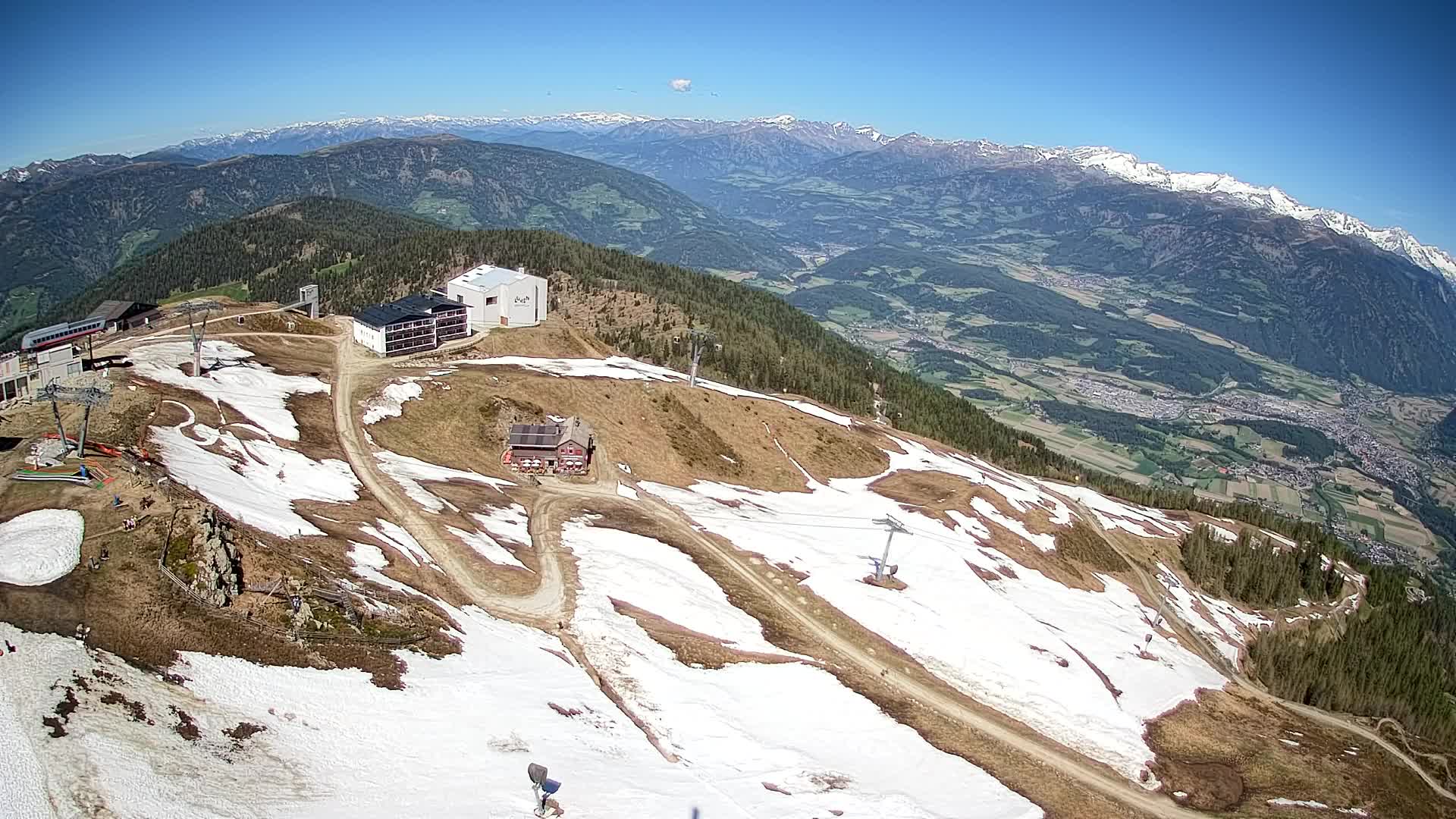 Skigebiet Kronplatz Gipfel | Blick auf Bruneck