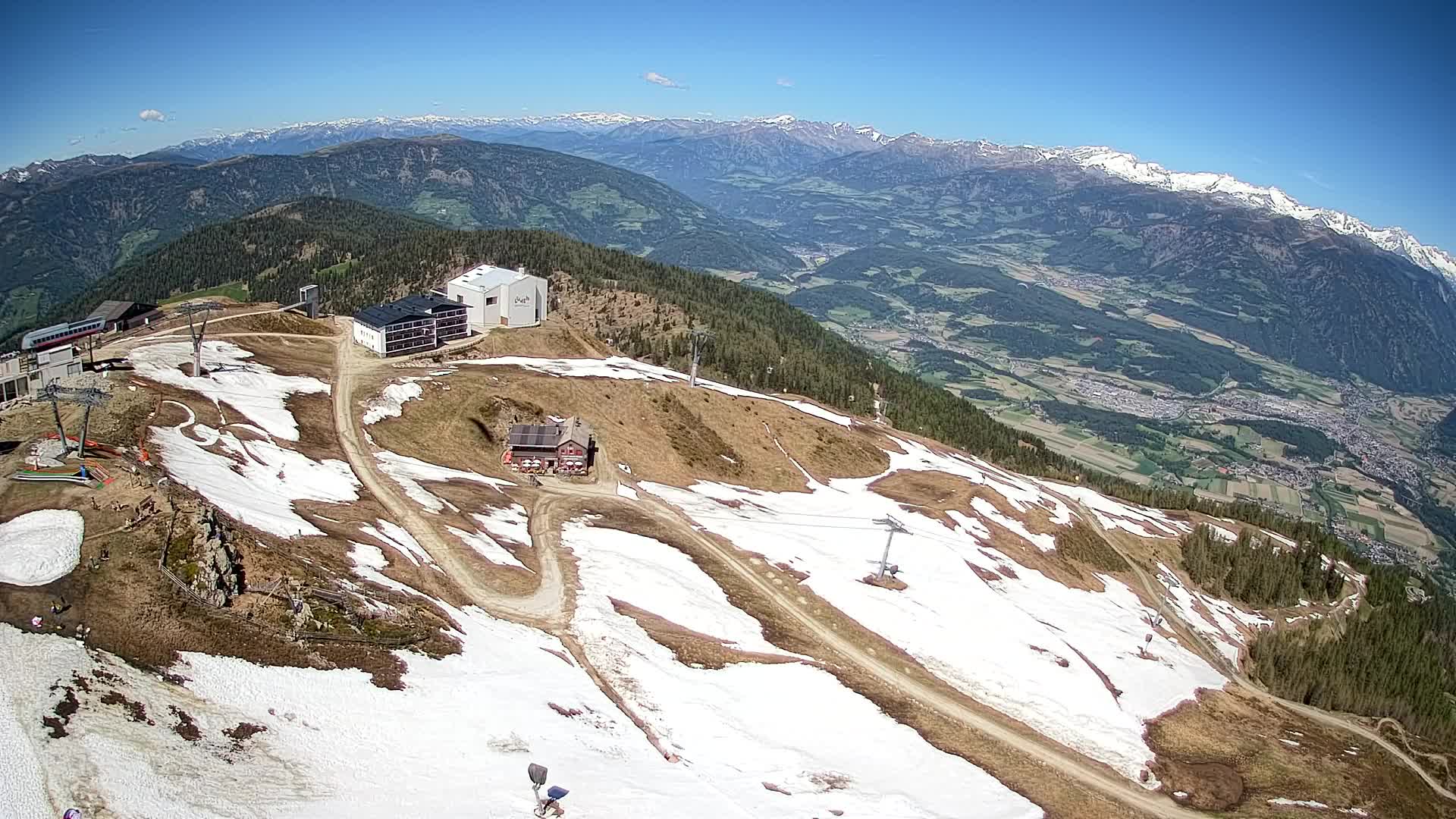 Skigebiet Kronplatz Gipfel | Blick auf Bruneck