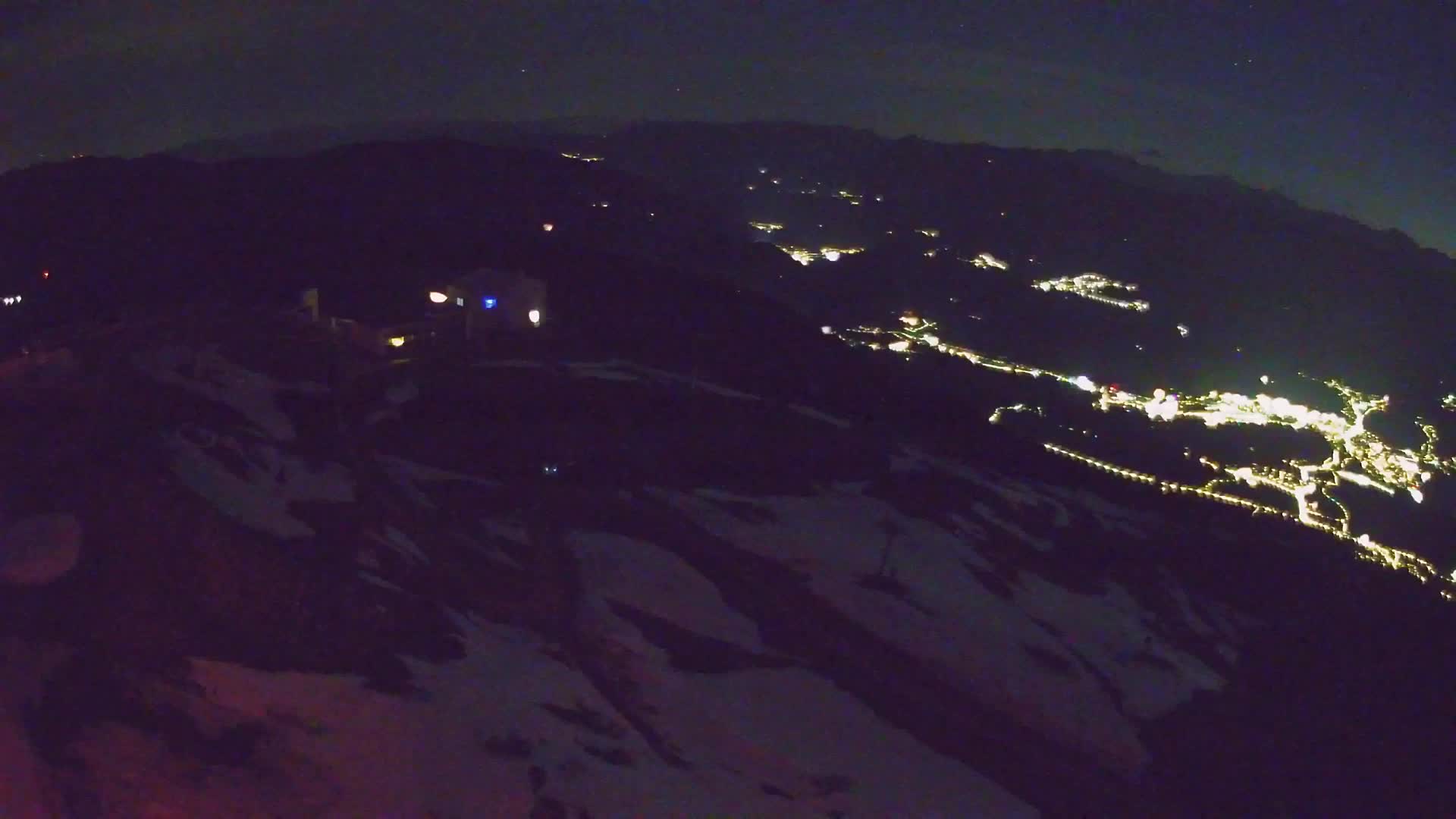 Kronplatz peak Ski resort | view to Bruneck