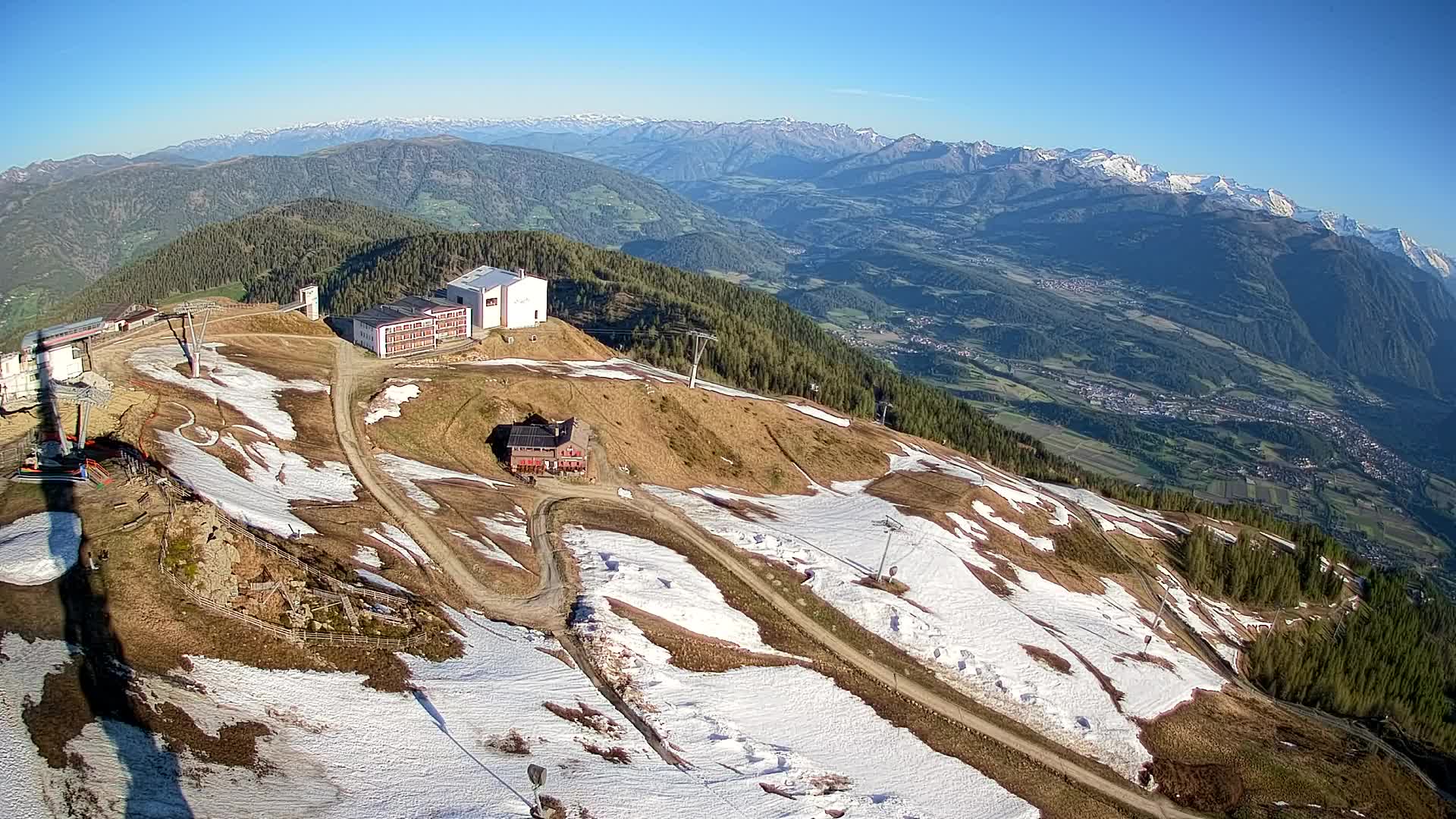 Station de ski Kronplatz sommet | vue sur Brunico