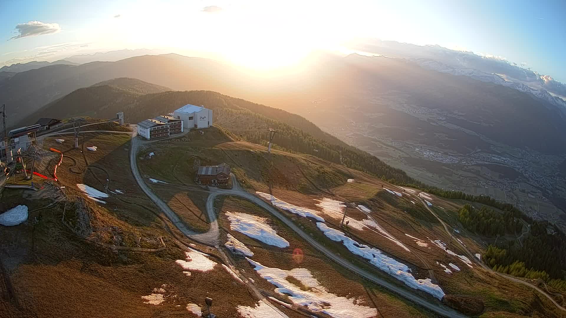 Skigebiet Kronplatz Gipfel | Blick auf Bruneck