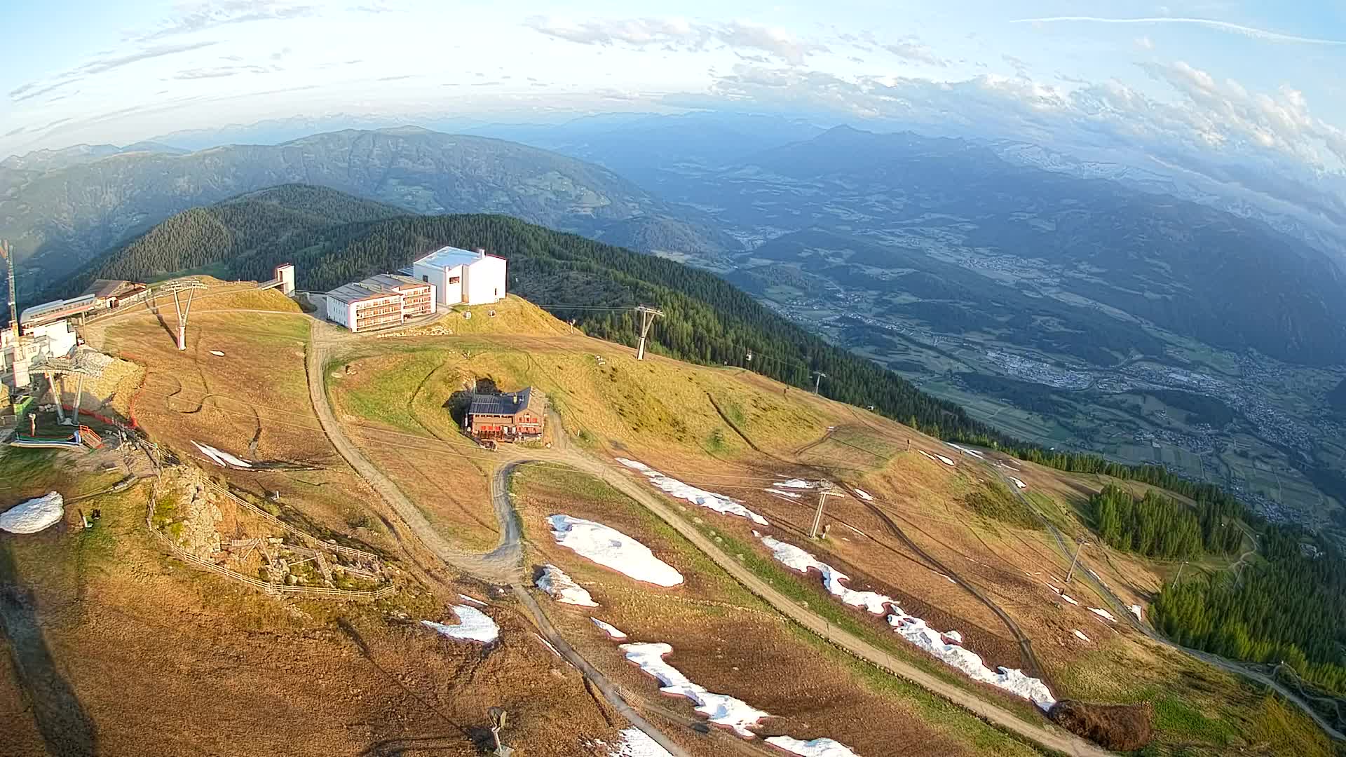 Stazione sciistica di Plan de Corones | vista su Brunico