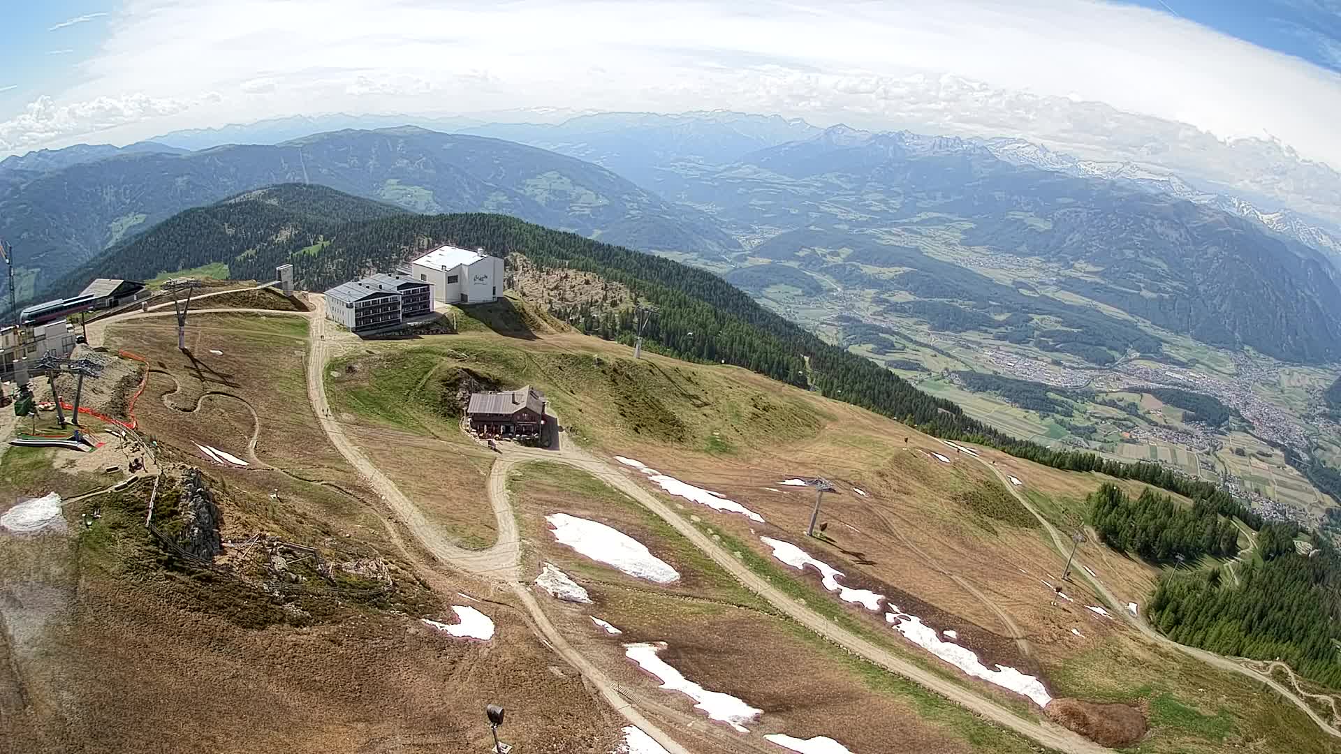 Station de ski Kronplatz sommet | vue sur Brunico