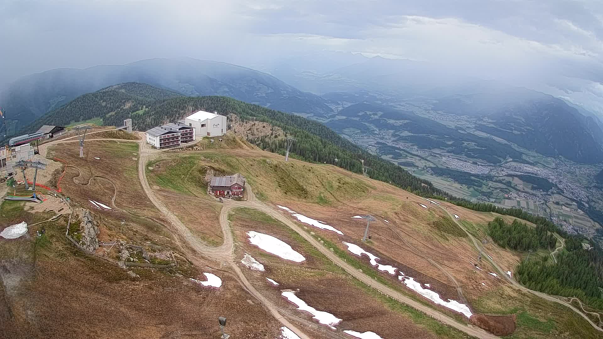 Skigebiet Kronplatz Gipfel | Blick auf Bruneck