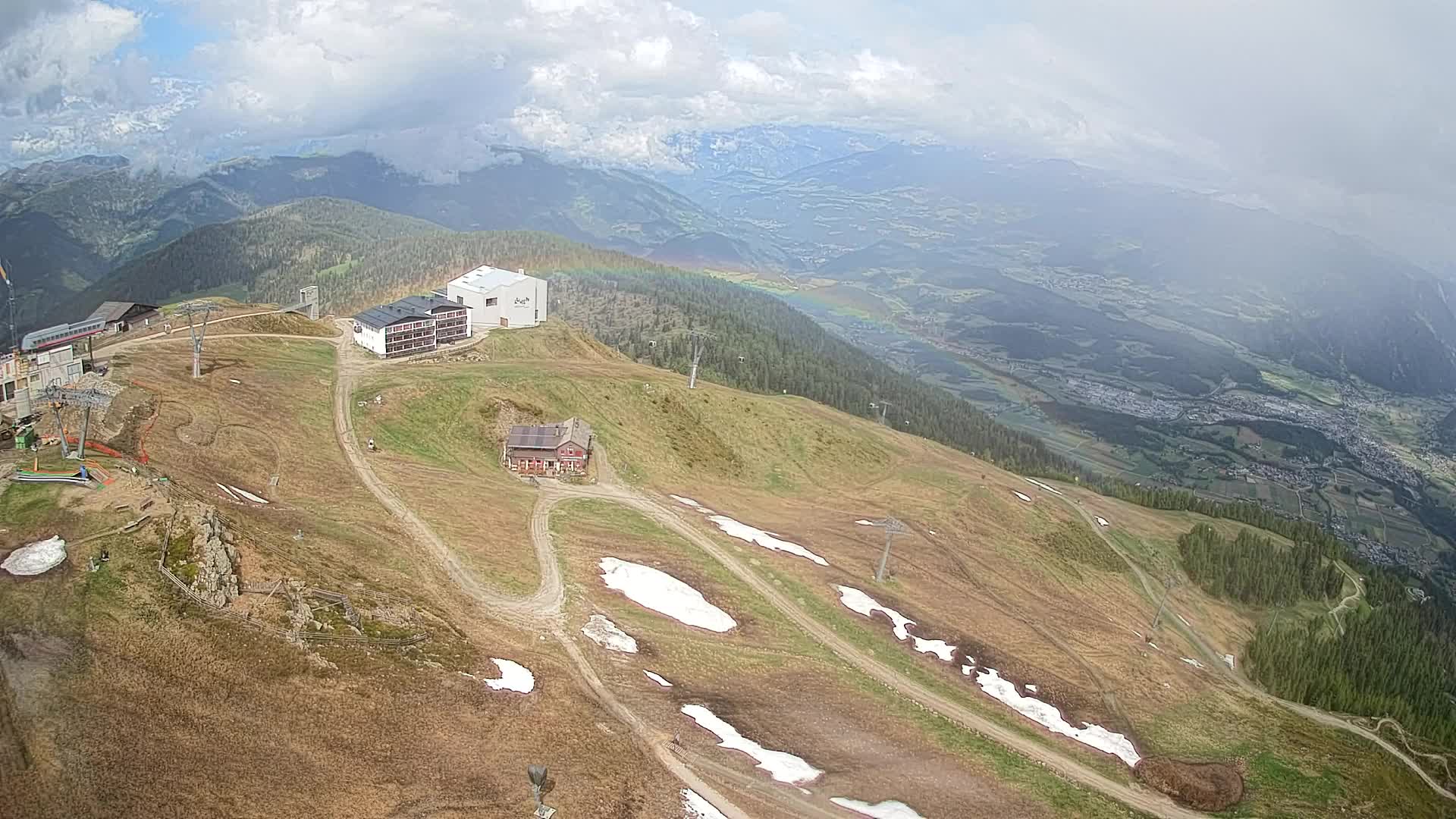 Station de ski Kronplatz sommet | vue sur Brunico