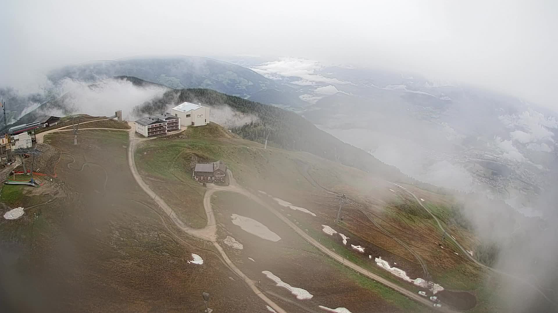 Station de ski Kronplatz sommet | vue sur Brunico