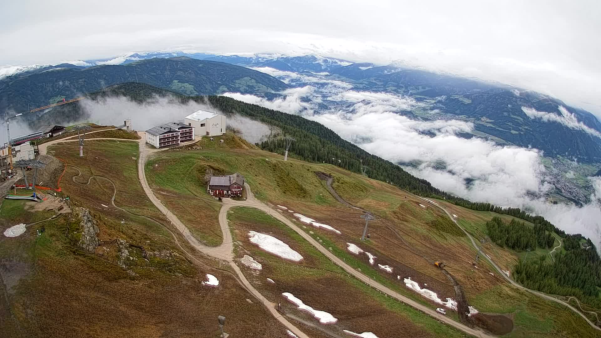 Station de ski Kronplatz sommet | vue sur Brunico