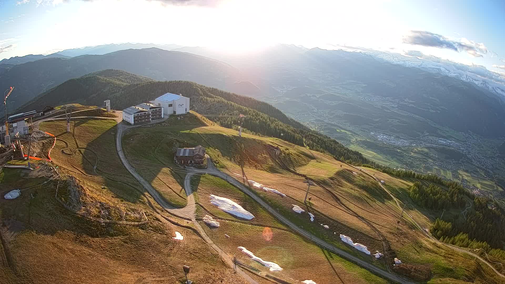 Stazione sciistica di Plan de Corones | vista su Brunico