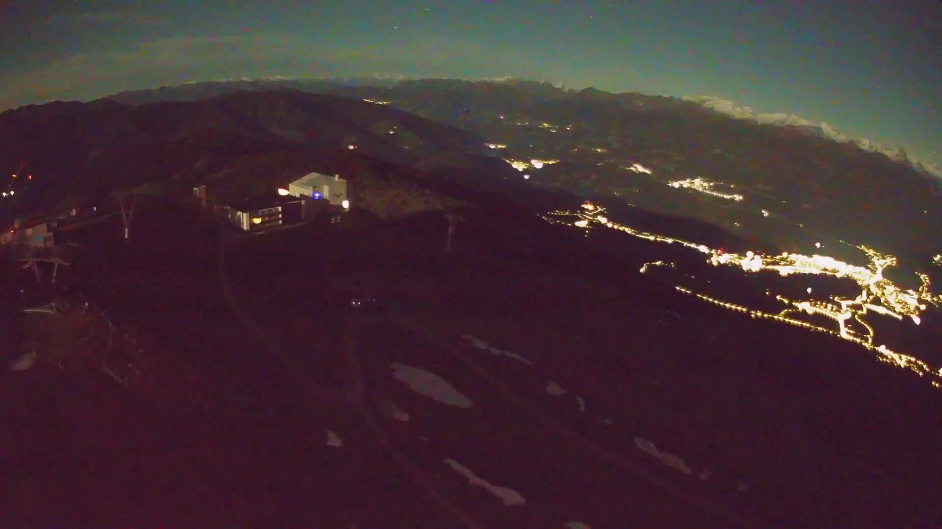 Kronplatz peak Ski resort | view to Bruneck