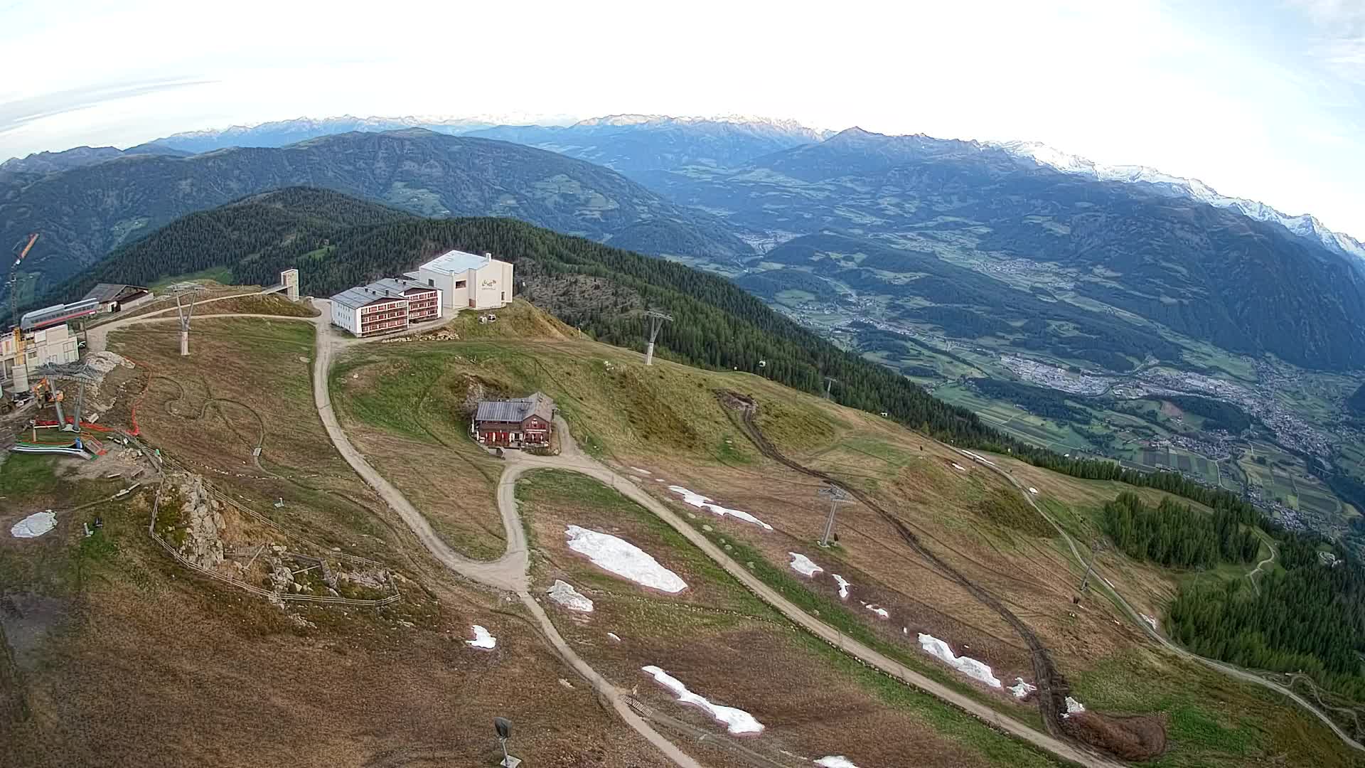 Stazione sciistica di Plan de Corones | vista su Brunico
