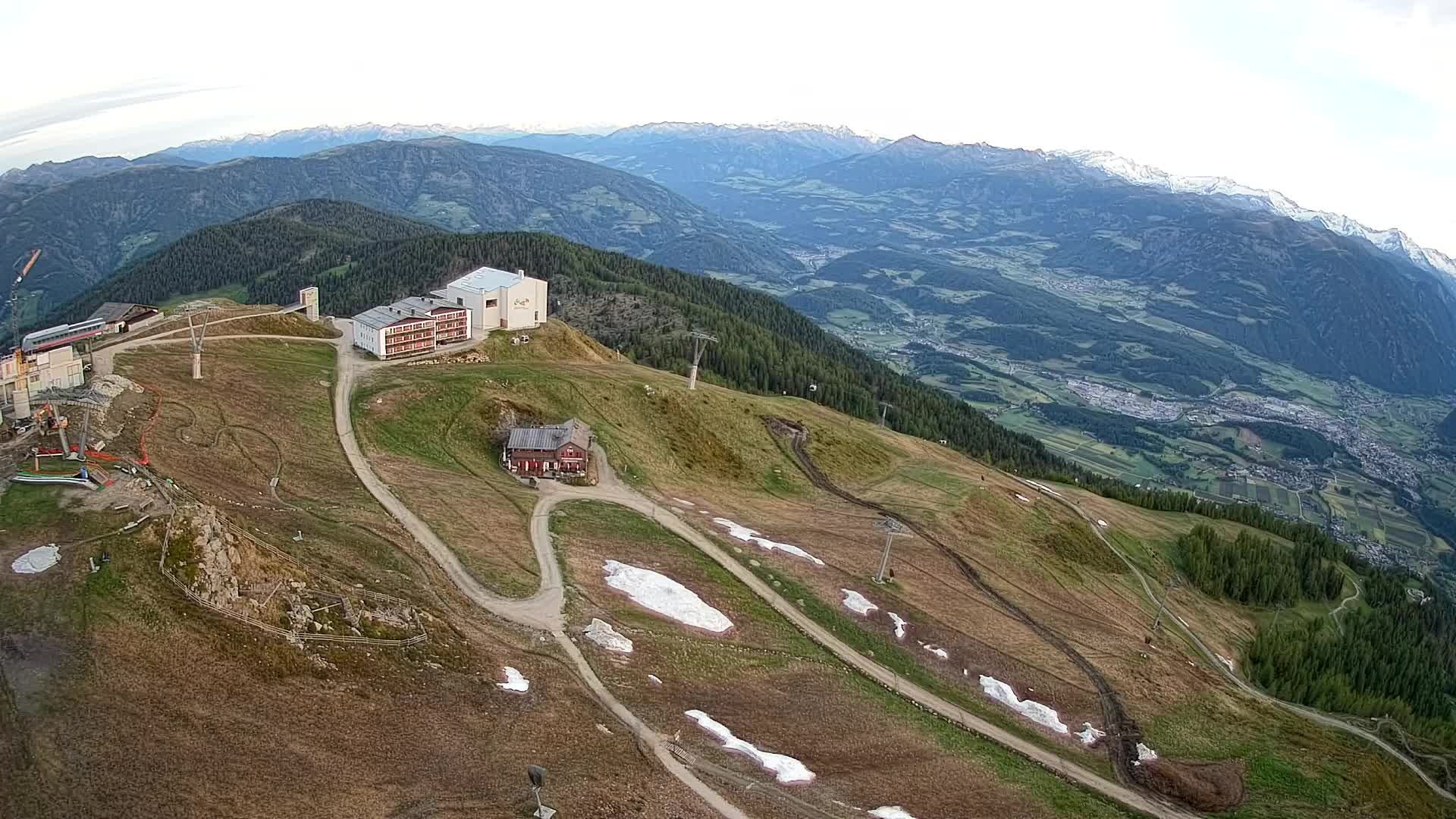 Smučišče Kronplatz – vrh | pogled na Bruneck