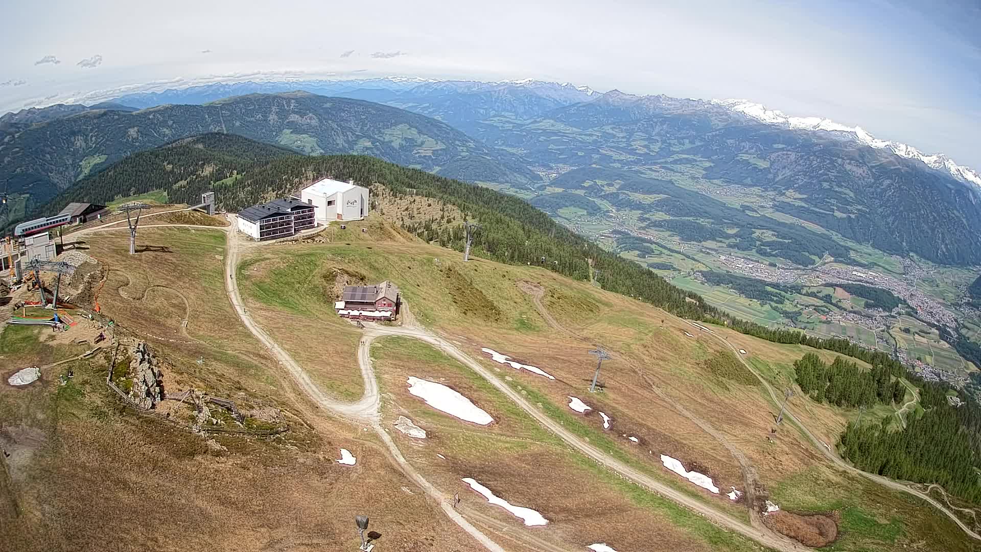 Skigebiet Kronplatz Gipfel | Blick auf Bruneck