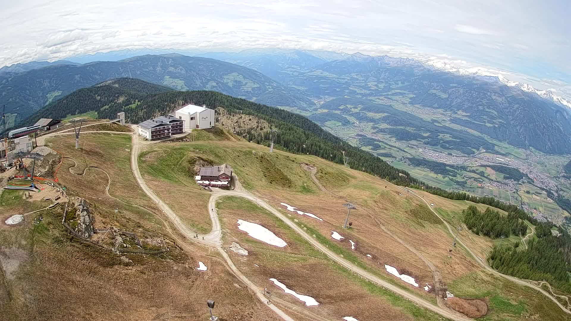 Station de ski Kronplatz sommet | vue sur Brunico