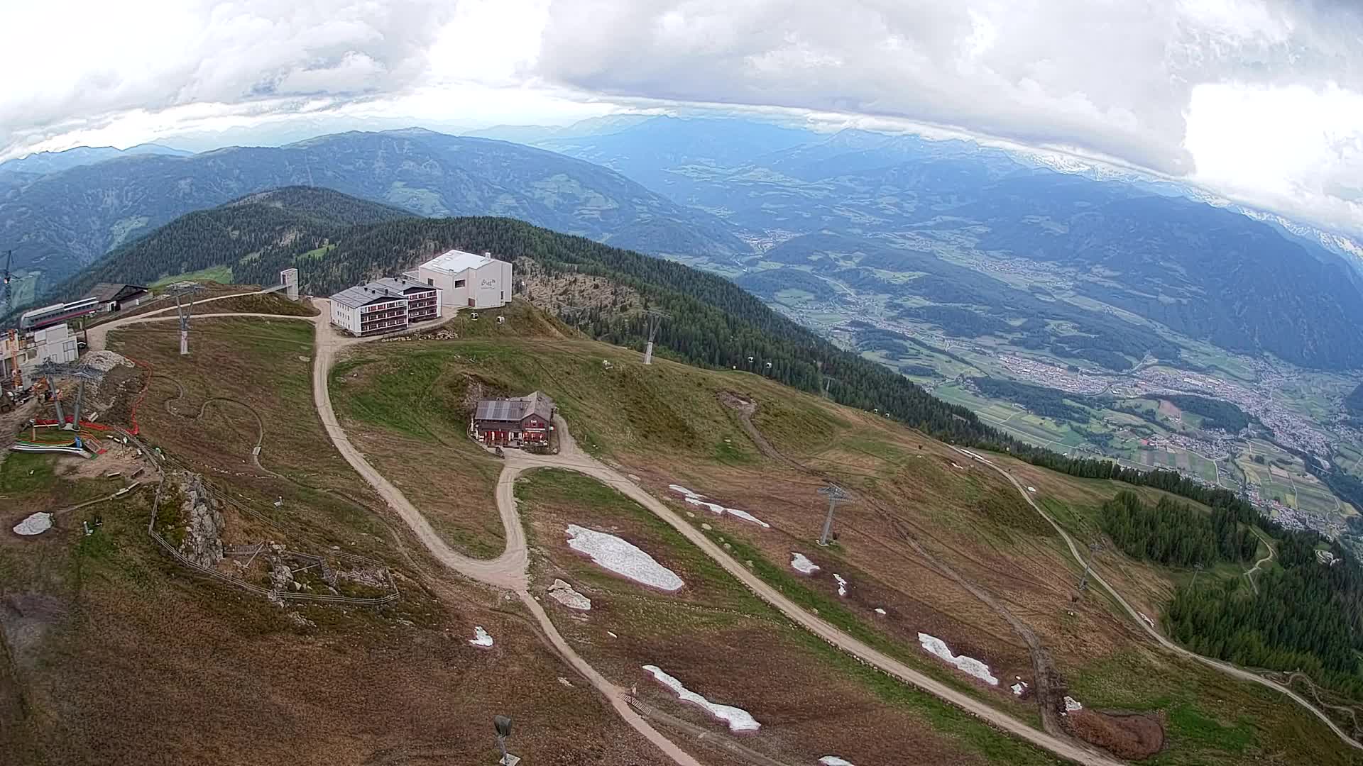 Smučišče Kronplatz – vrh | pogled na Bruneck