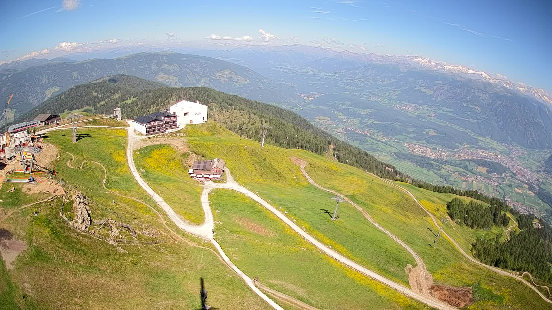 Skigebiet Kronplatz Gipfel | Blick auf Bruneck