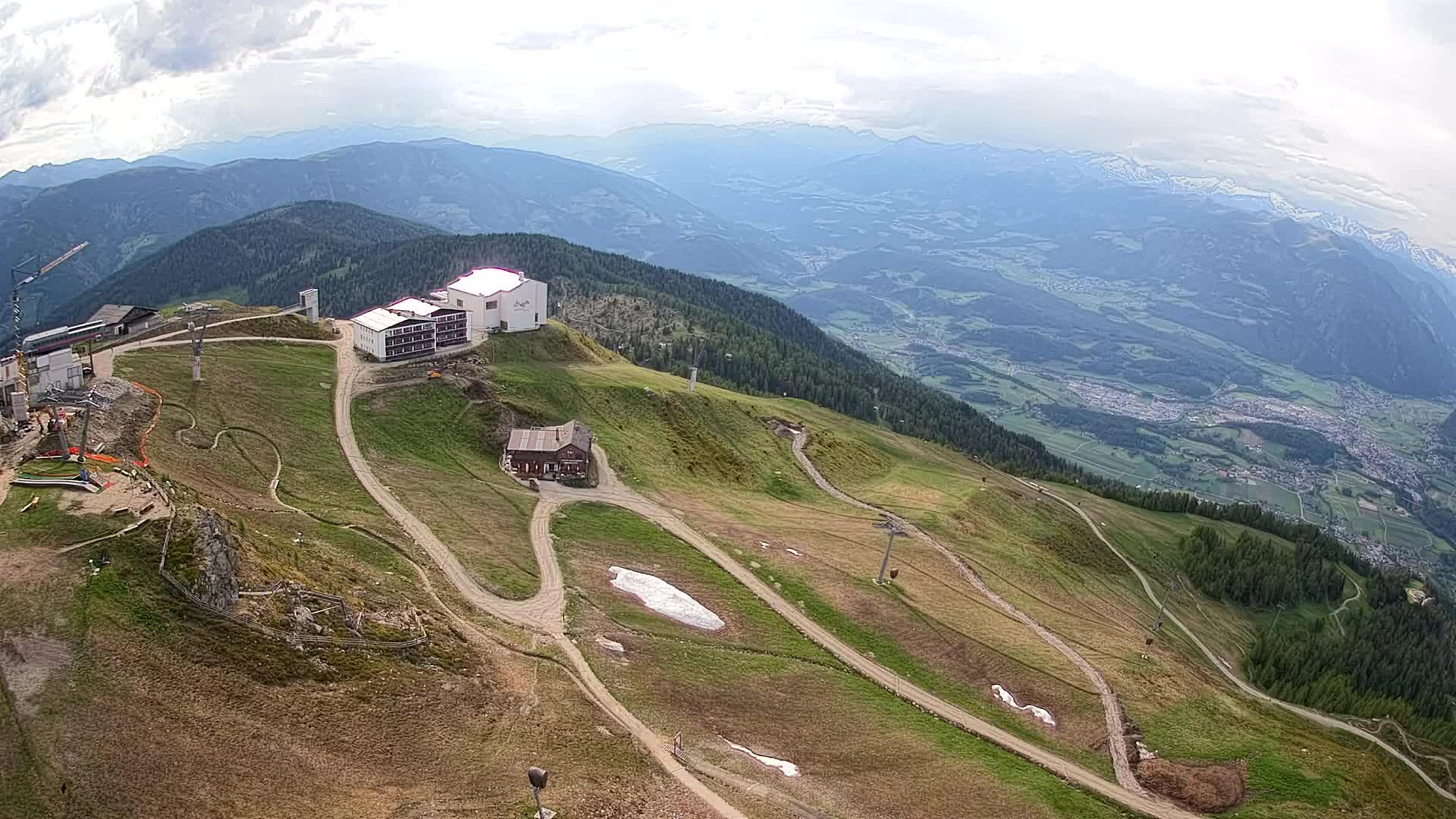 Skigebiet Kronplatz Gipfel | Blick auf Bruneck