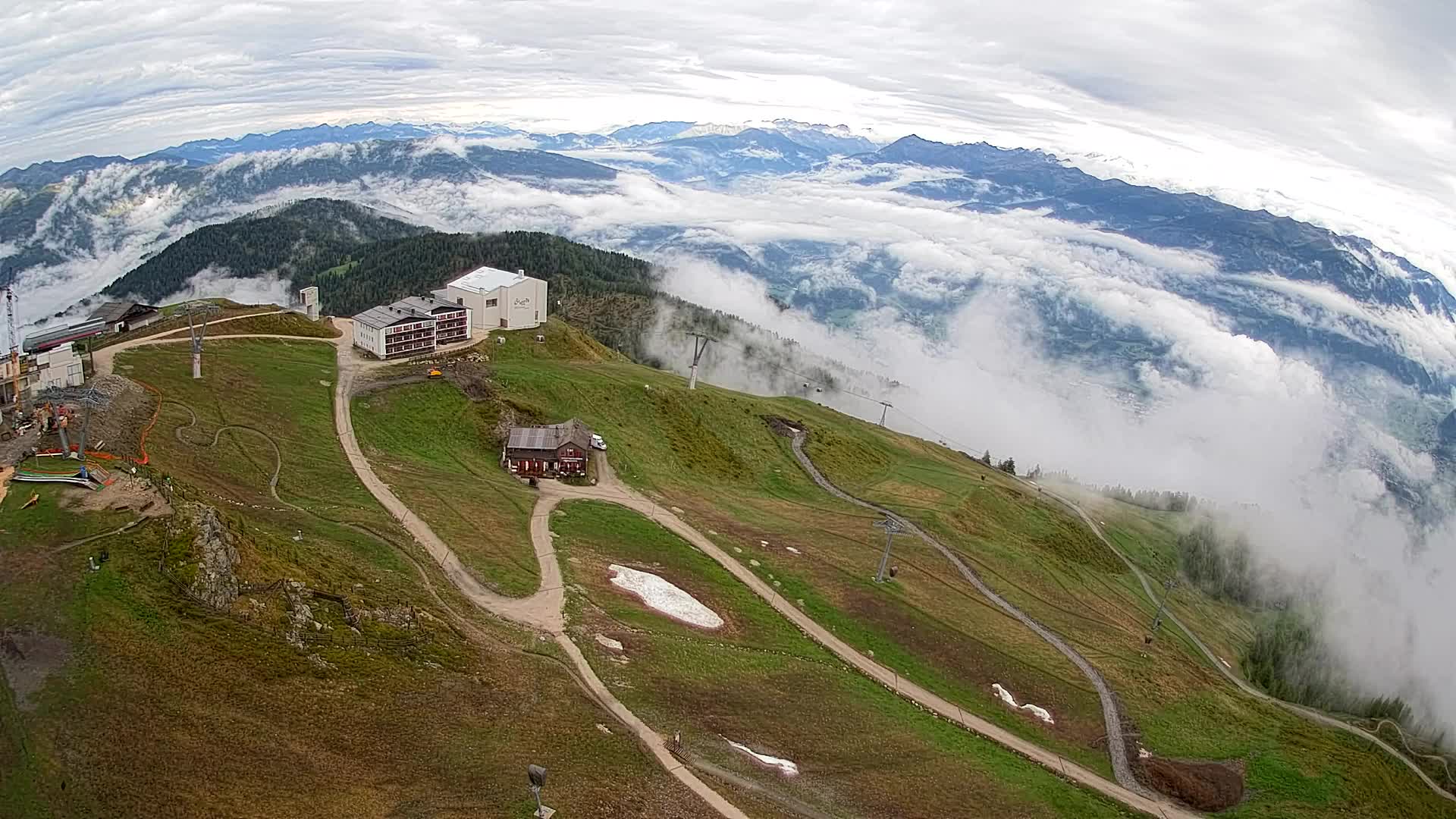 Skigebiet Kronplatz Gipfel | Blick auf Bruneck