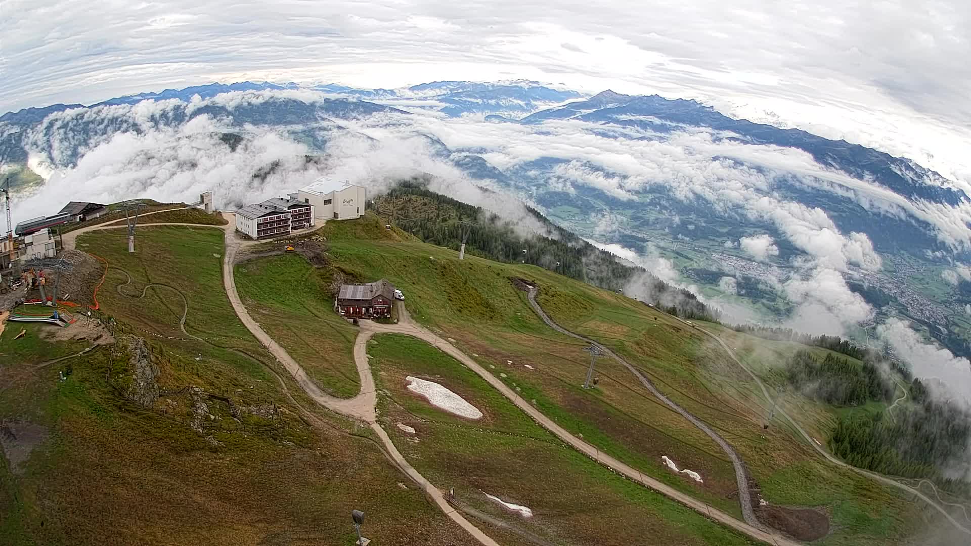 Skigebiet Kronplatz Gipfel | Blick auf Bruneck