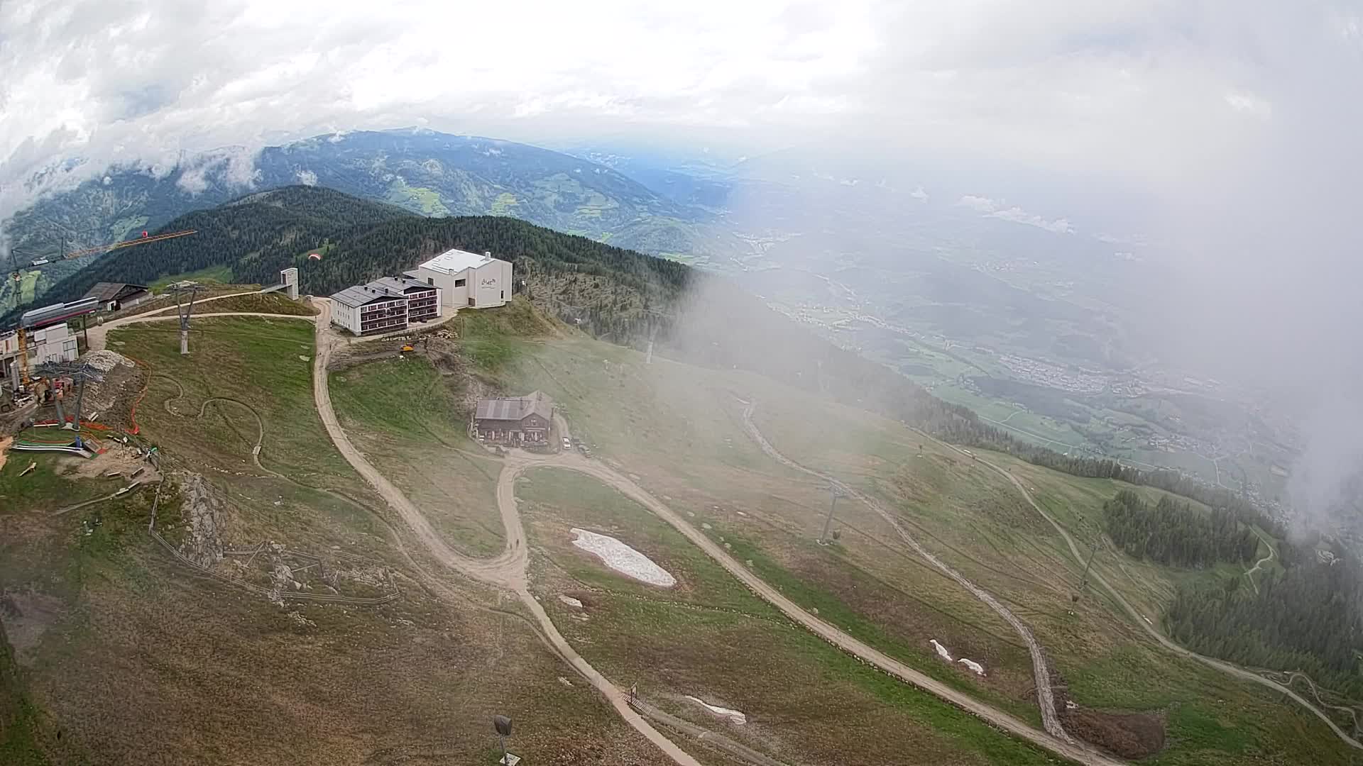 Skigebiet Kronplatz Gipfel | Blick auf Bruneck