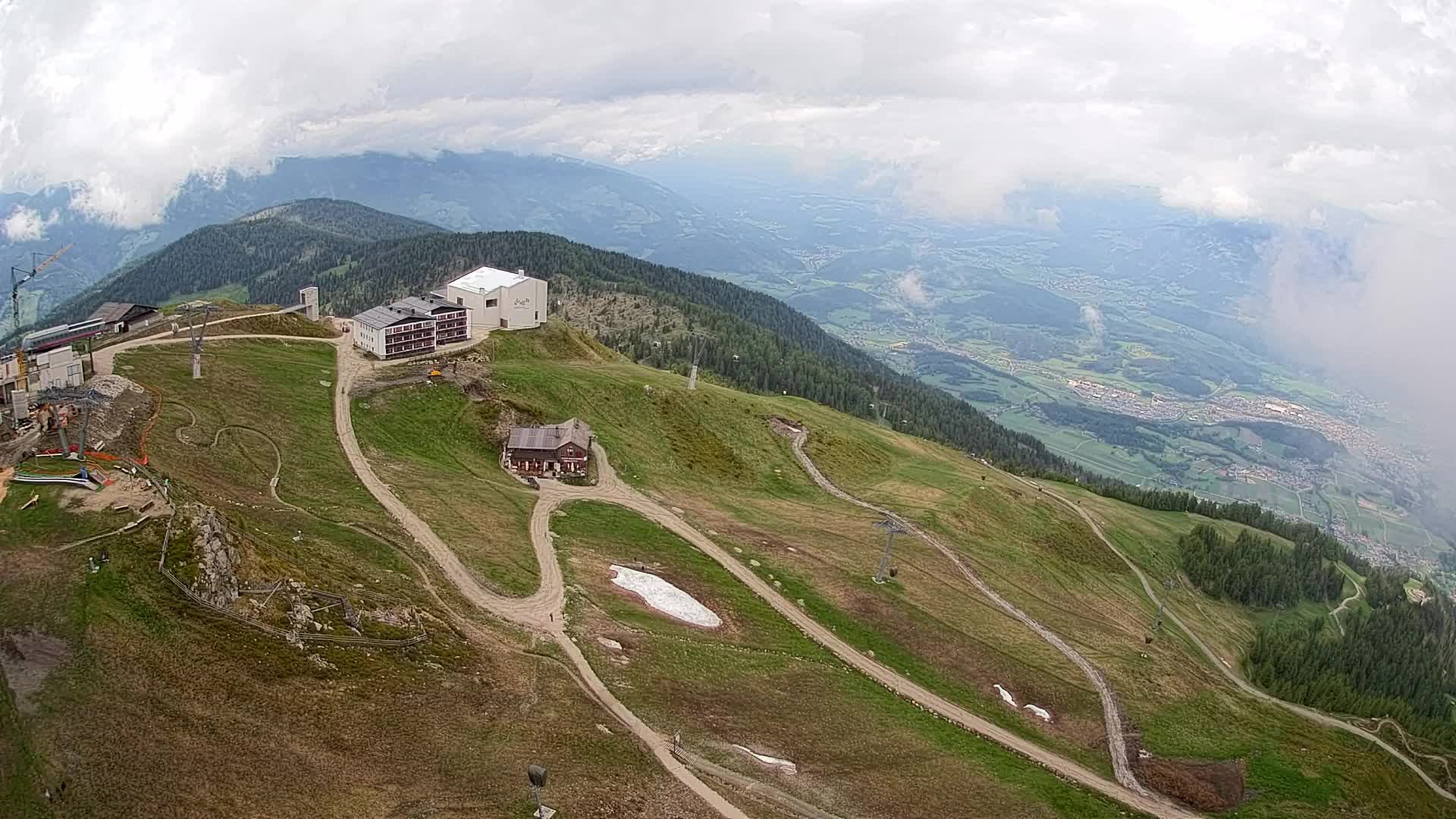 Station de ski Kronplatz sommet | vue sur Brunico
