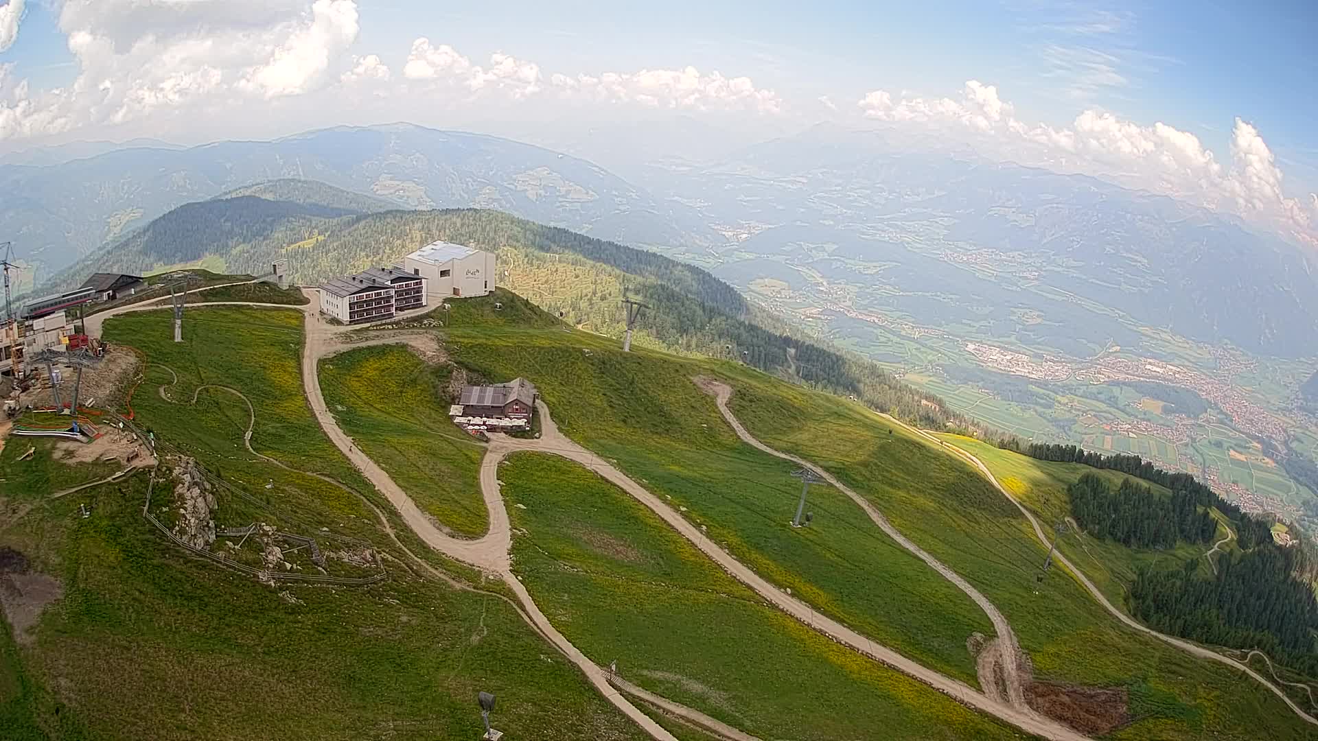 Stazione sciistica di Plan de Corones | vista su Brunico