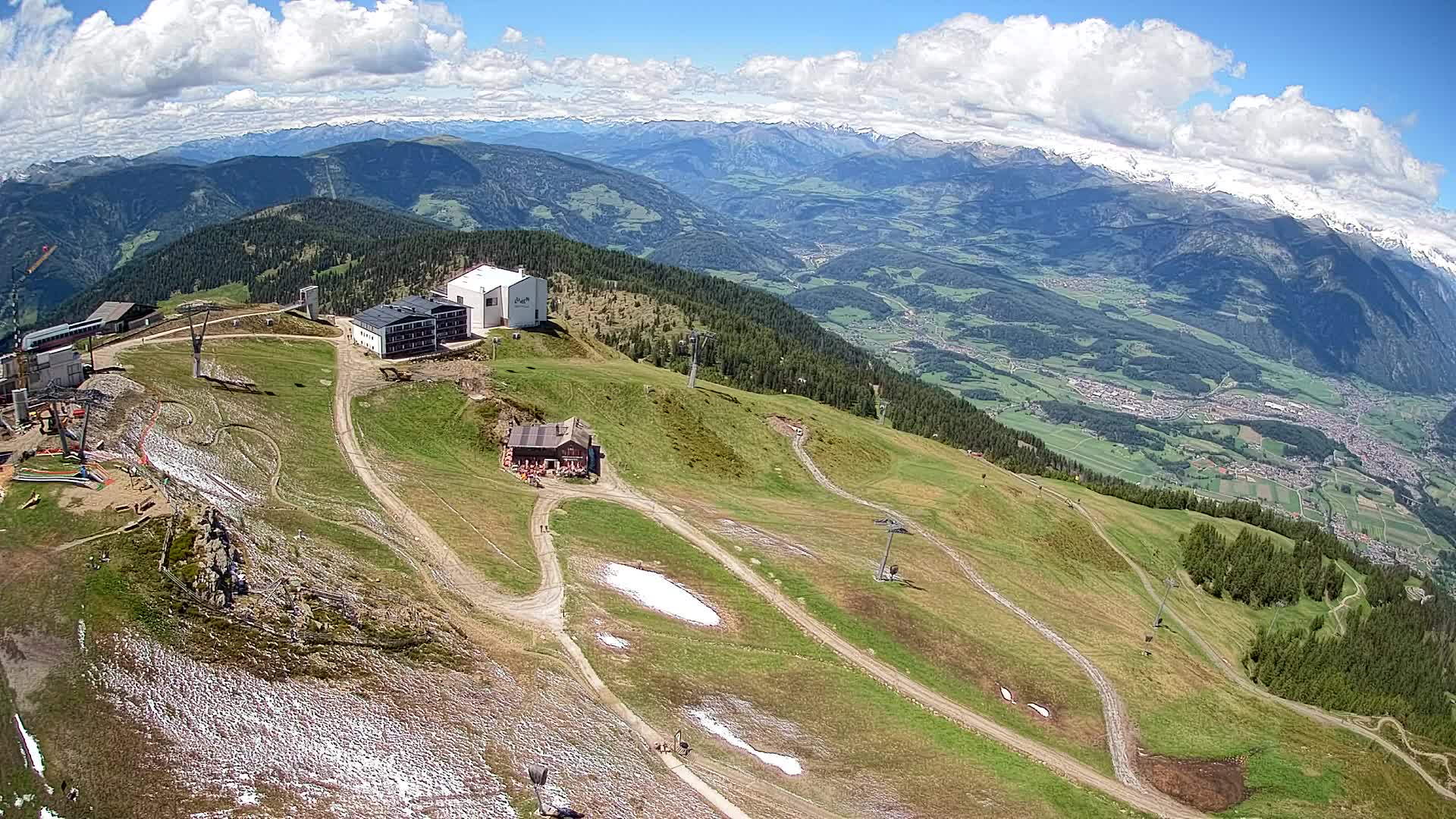 Stazione sciistica di Plan de Corones | vista su Brunico