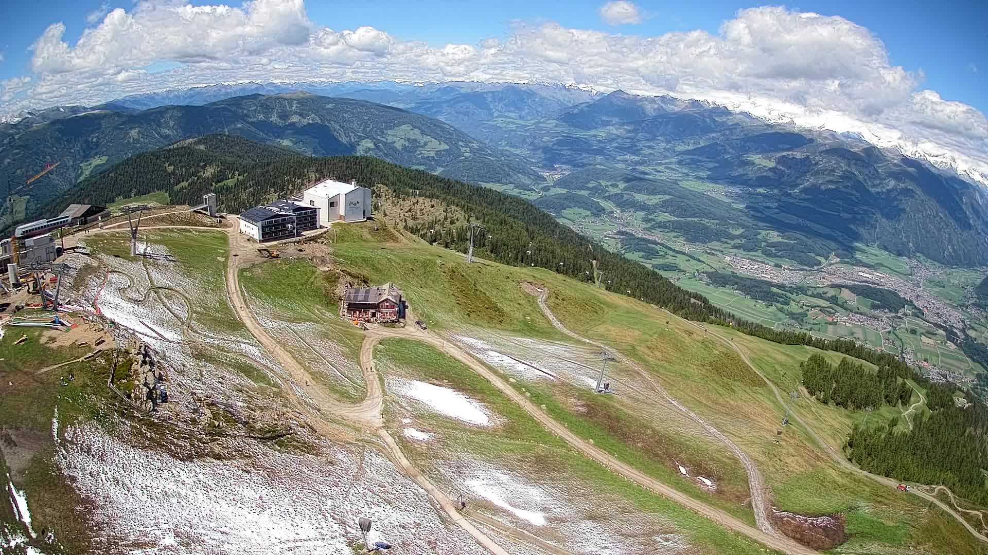 Station de ski Kronplatz sommet | vue sur Brunico