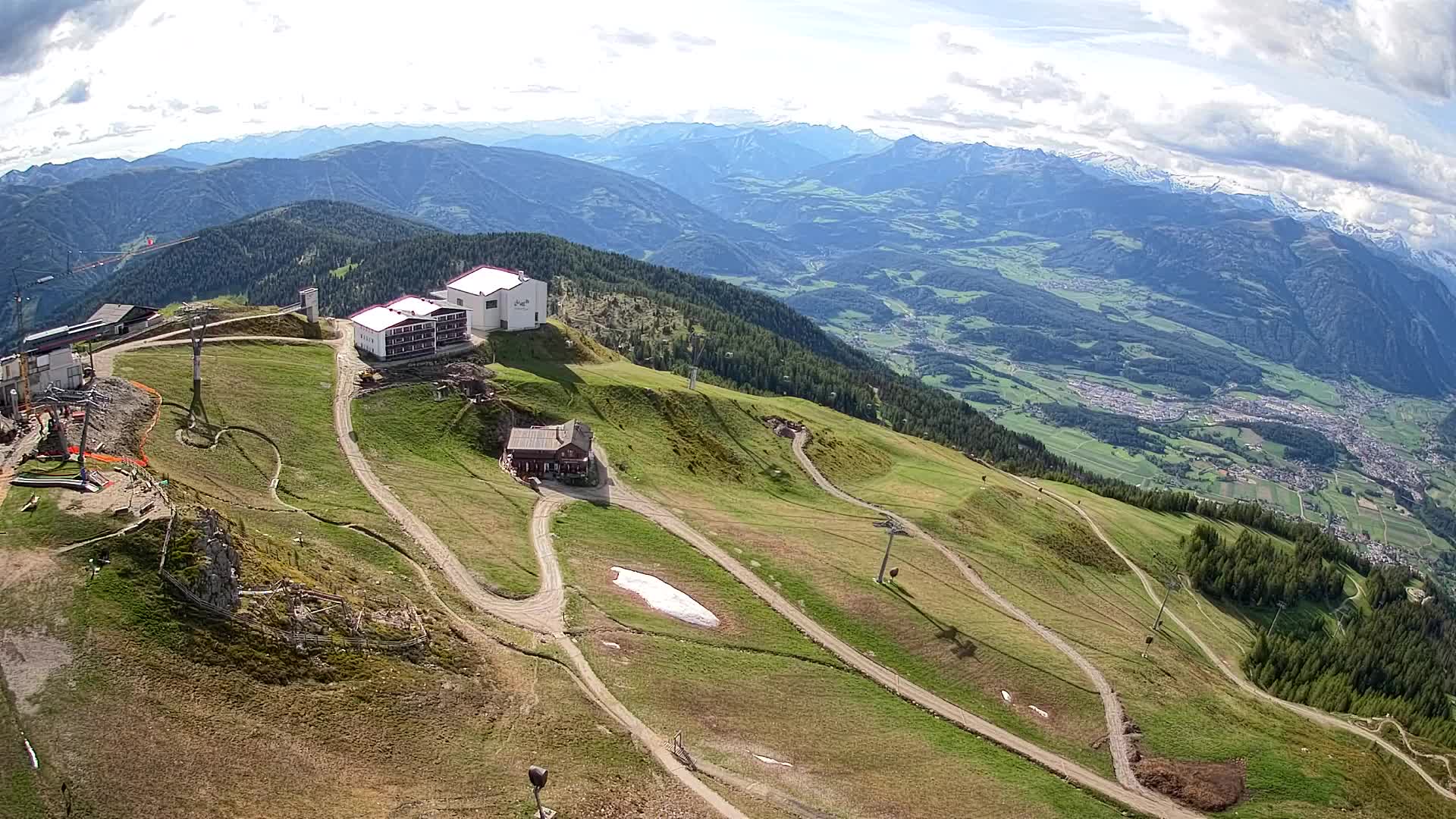 Station de ski Kronplatz sommet | vue sur Brunico