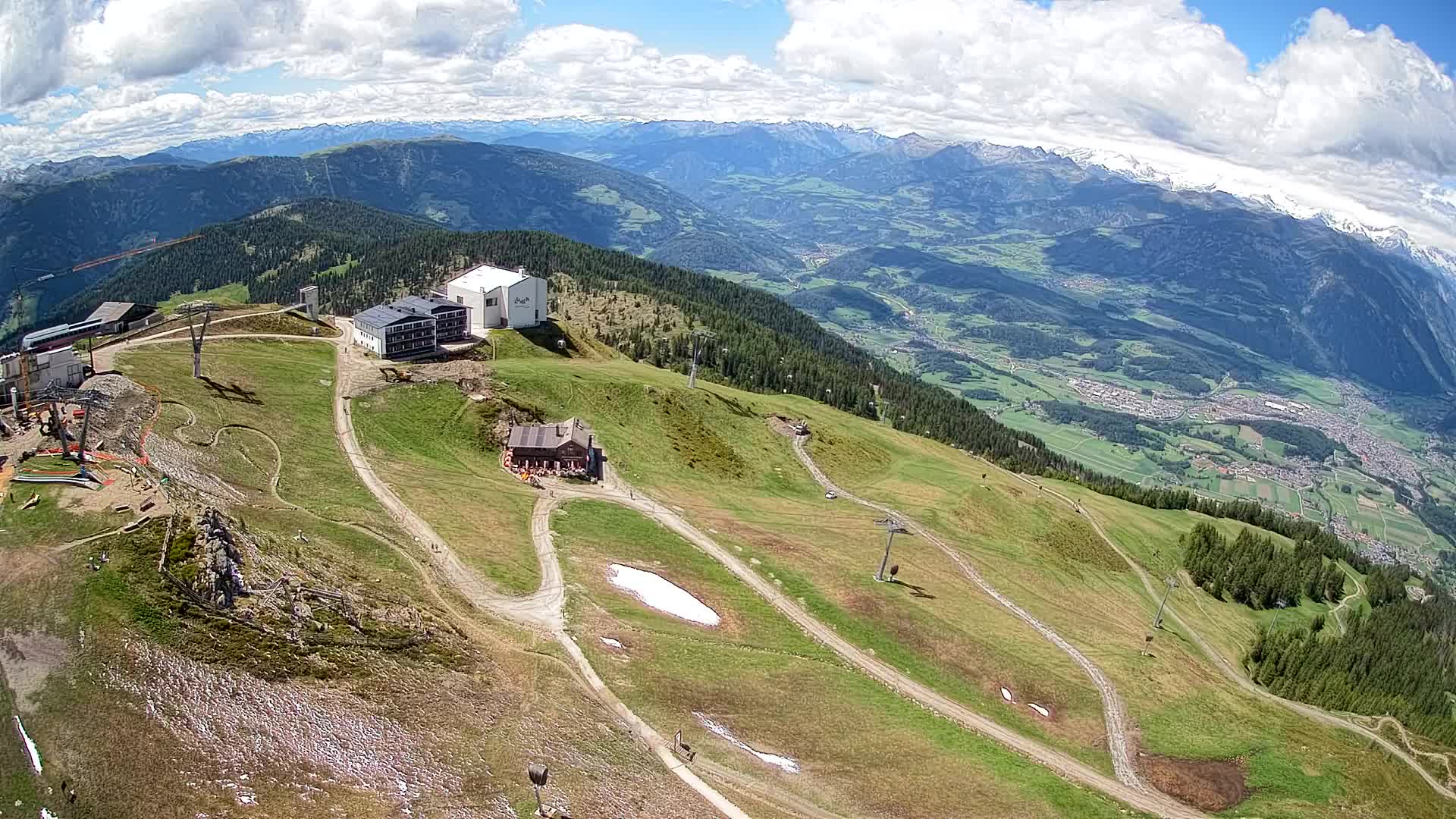 Skigebiet Kronplatz Gipfel | Blick auf Bruneck