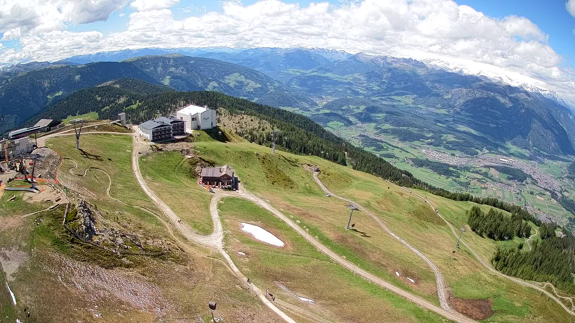 Station de ski Kronplatz sommet | vue sur Brunico