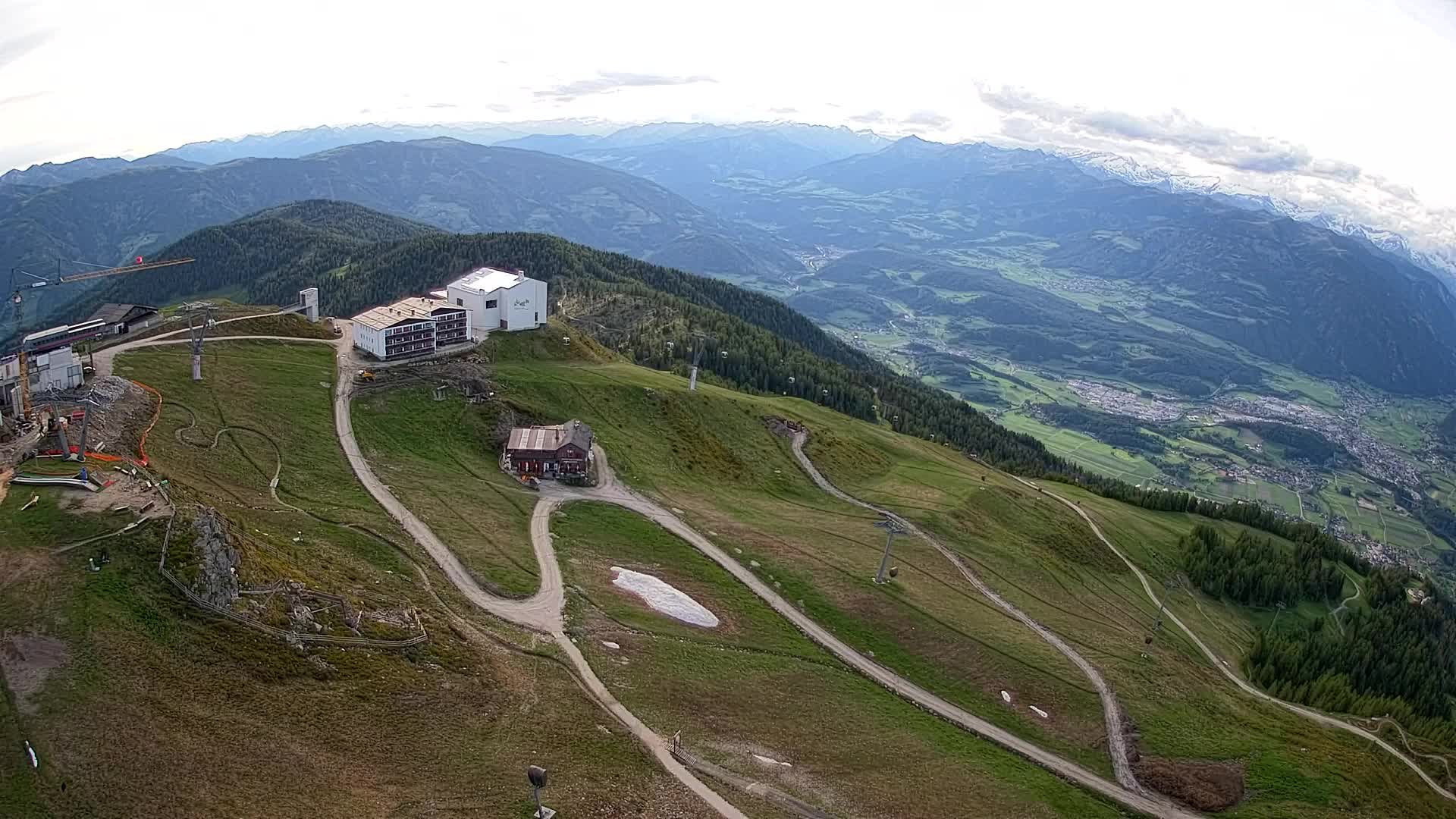 Stazione sciistica di Plan de Corones | vista su Brunico