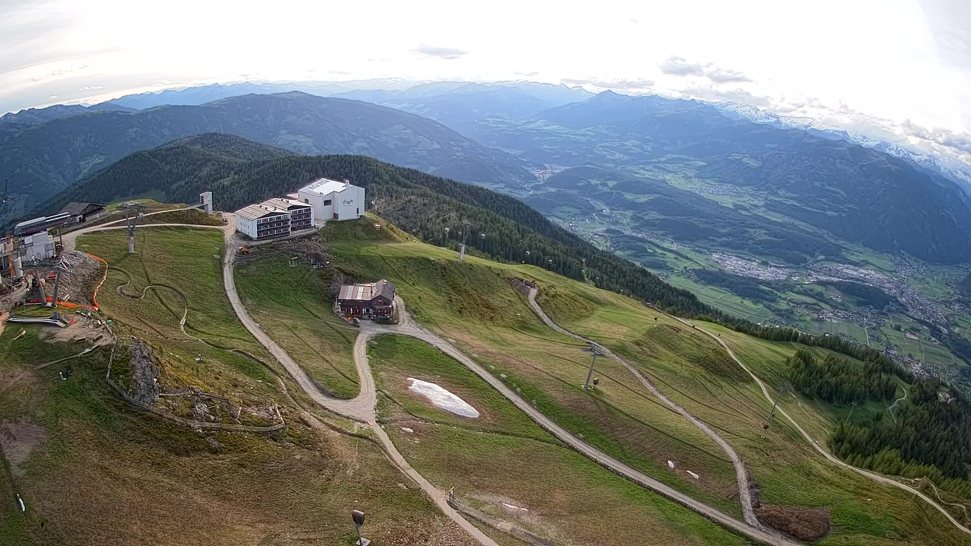 Smučišče Kronplatz – vrh | pogled na Bruneck