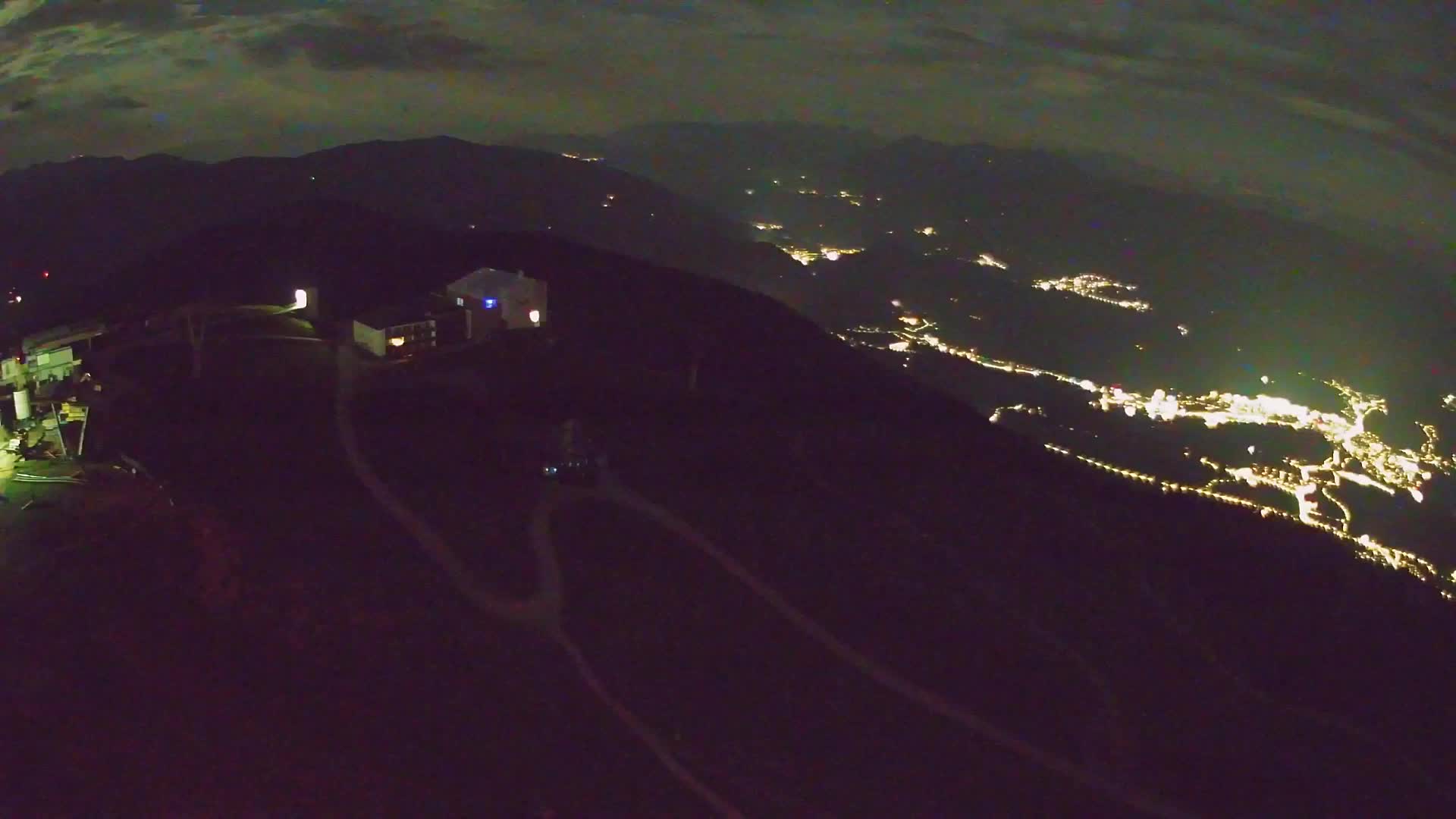 Kronplatz peak Ski resort | view to Bruneck